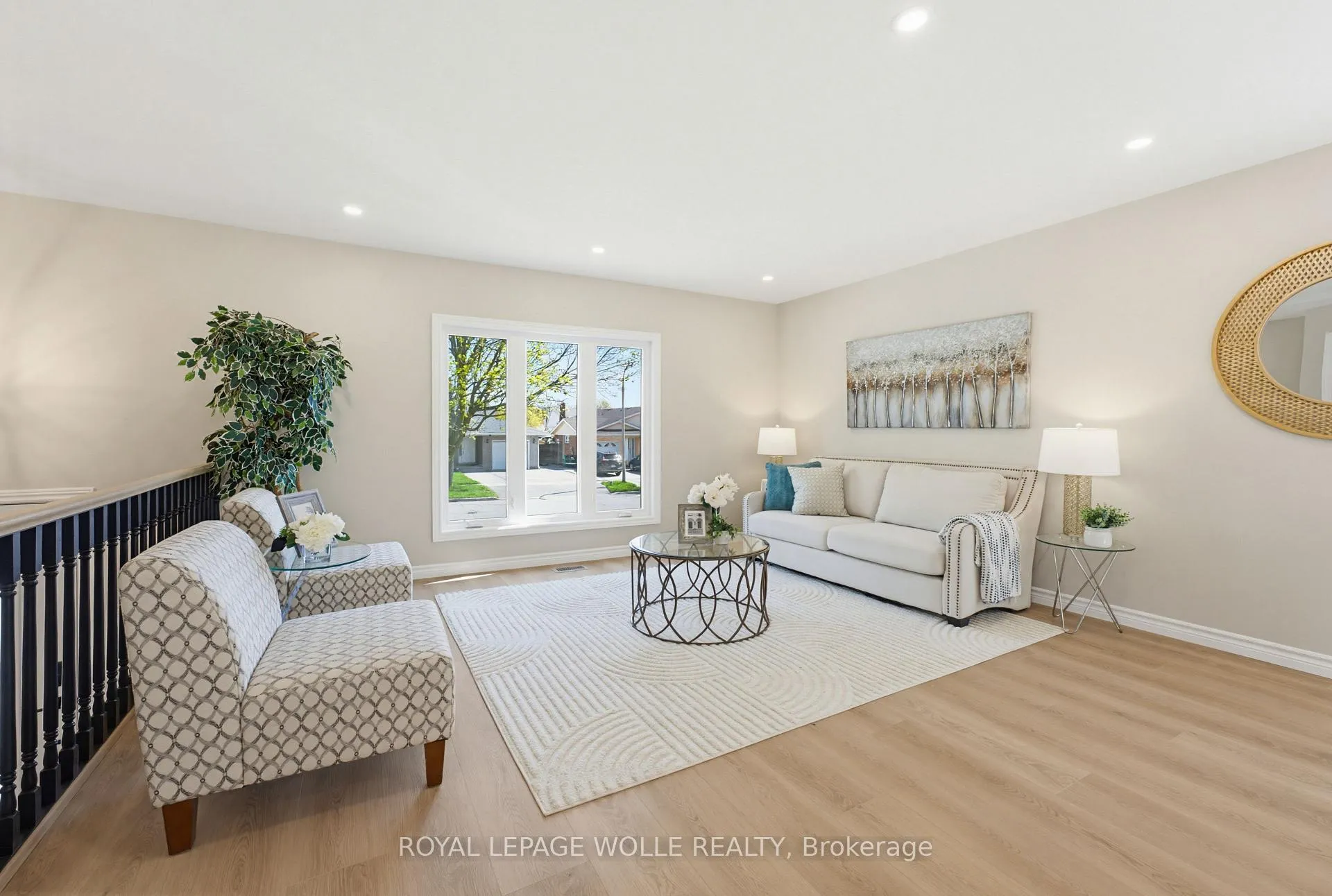 Photo 6 of 99 Oakhurst Crescent, Waterloo — HOMEH
