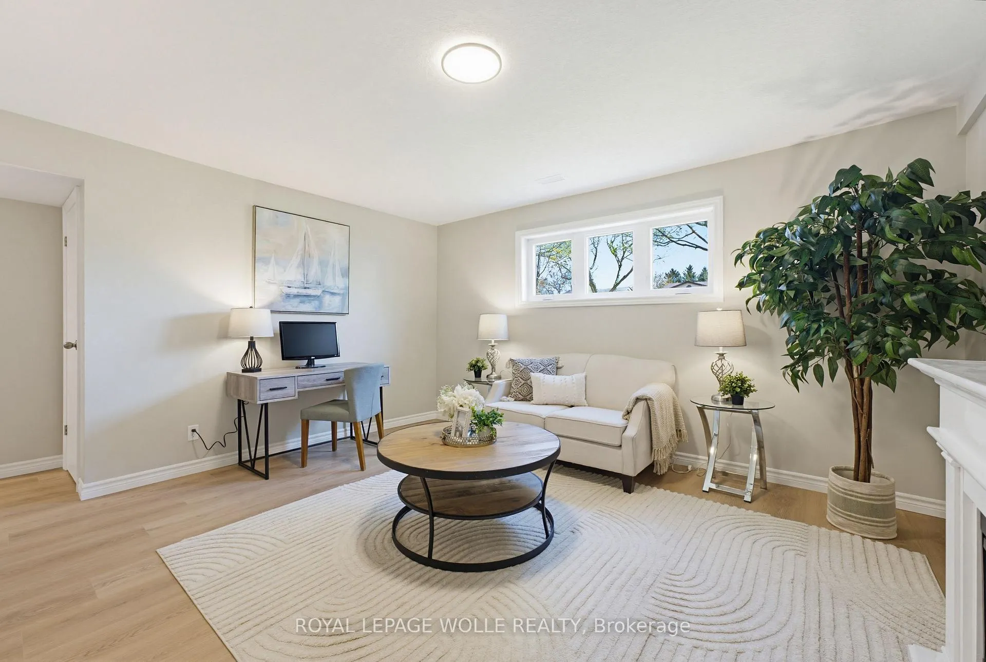 Photo 21 of 99 Oakhurst Crescent, Waterloo — HOMEH