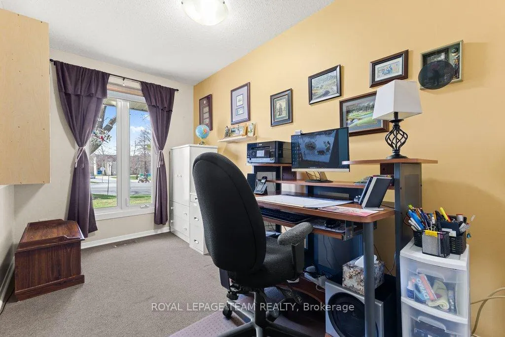 Photo 15 of 2368 Ogilvie Road, Ottawa, Beacon Hill North — HOMEH