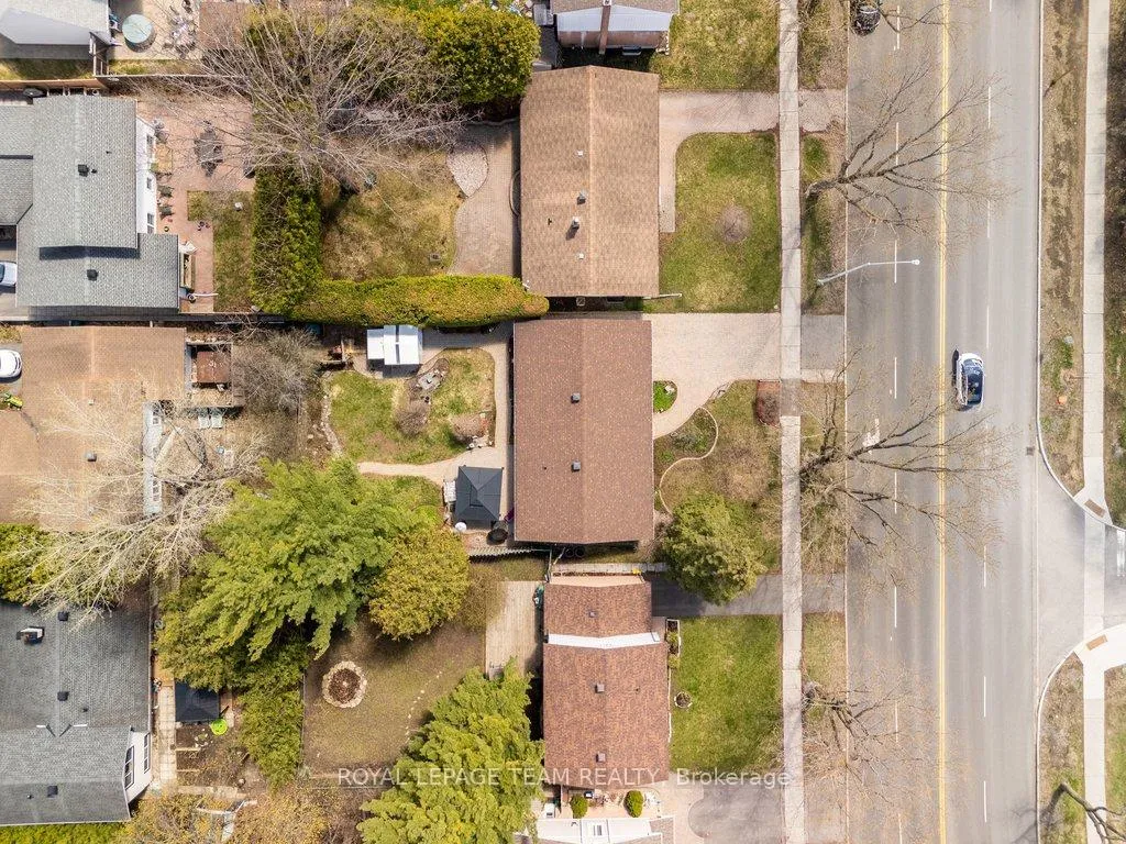 Photo 25 of 2368 Ogilvie Road, Ottawa, Beacon Hill North — HOMEH