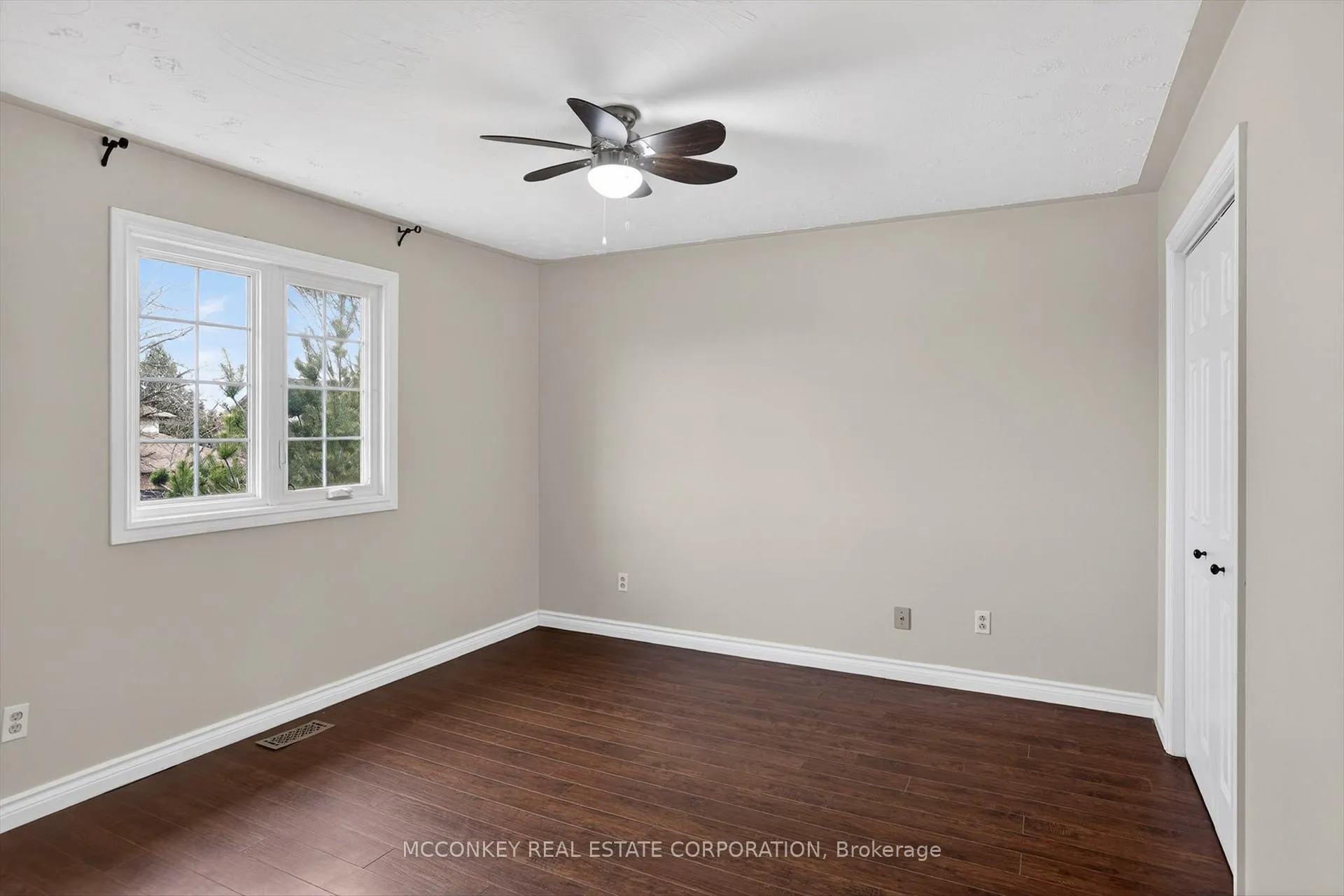 Photo 24 of 1814 Stratton Avenue, Peterborough, Otonabee Ward 1 — HOMEH