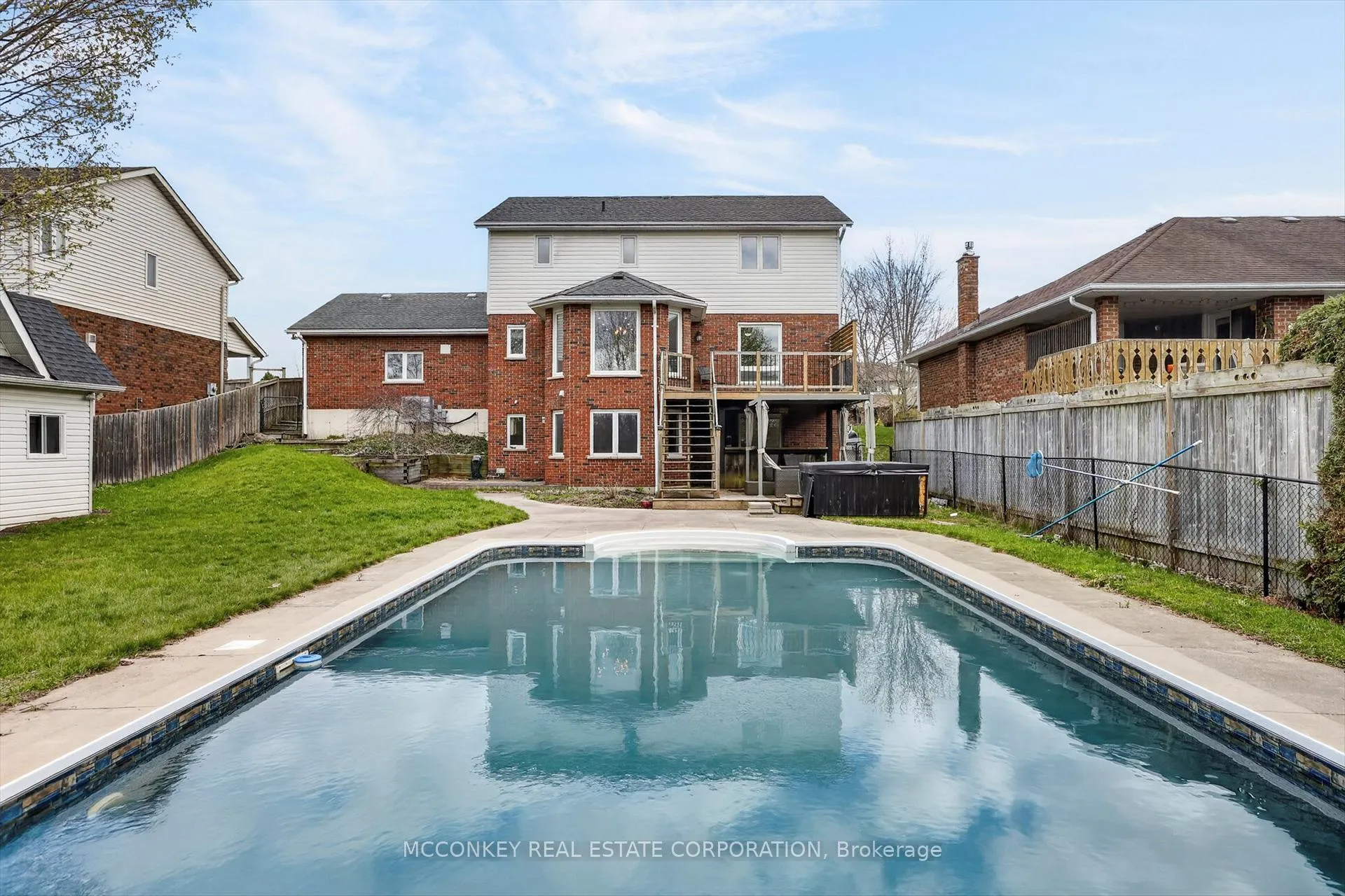 Photo 29 of 1814 Stratton Avenue, Peterborough, Otonabee Ward 1 — HOMEH