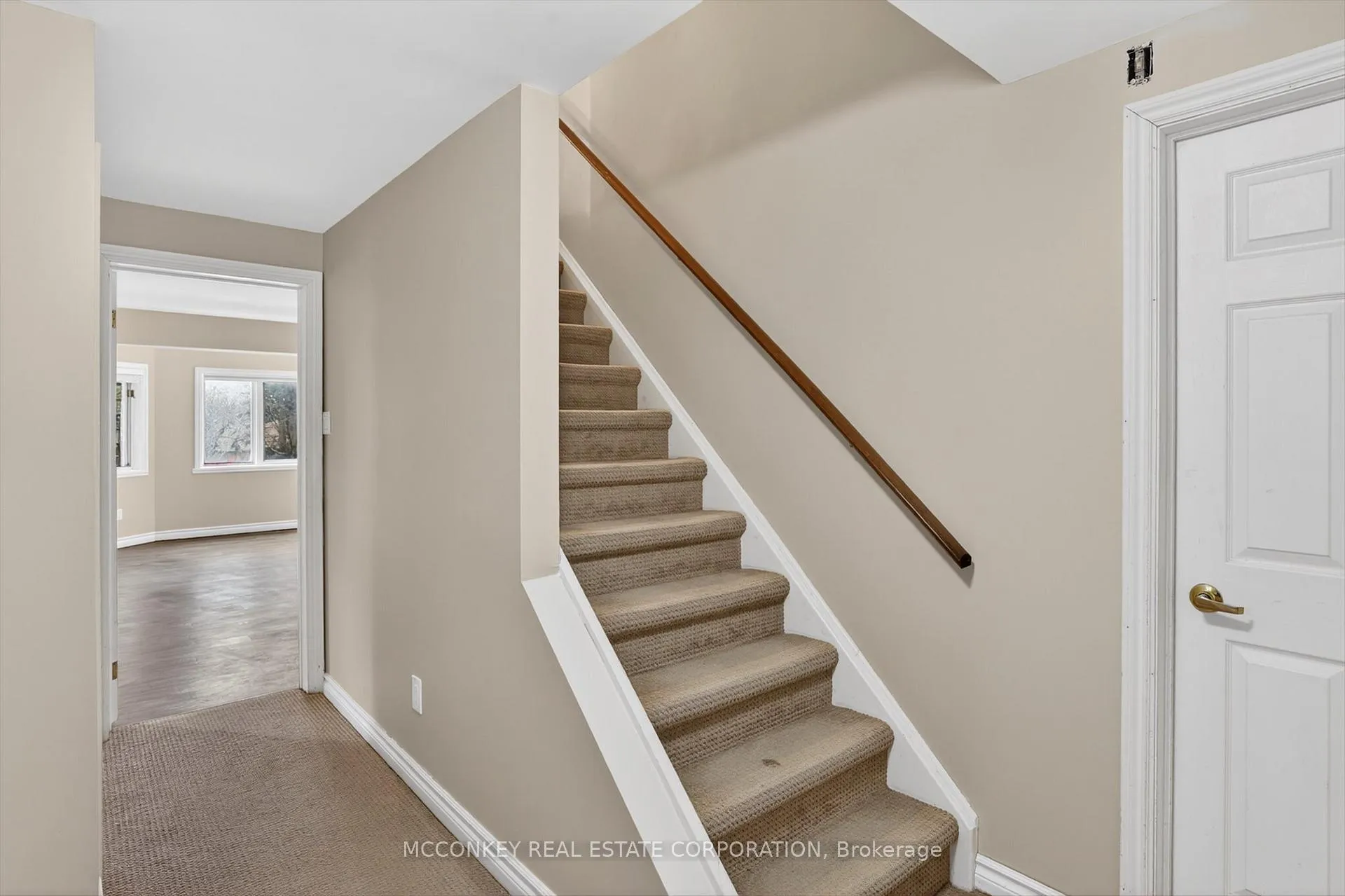 Photo 30 of 1814 Stratton Avenue, Peterborough, Otonabee Ward 1 — HOMEH