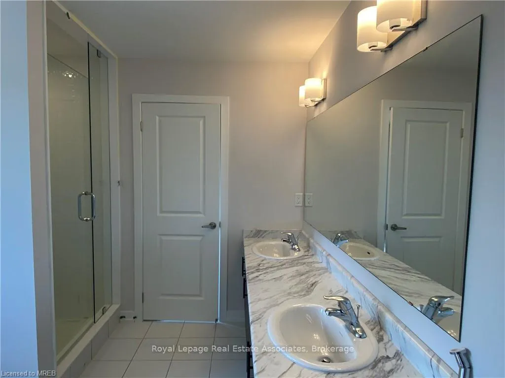 Photo 16 of 31 Butternut Drive, Norfolk, Simcoe — HOMEH