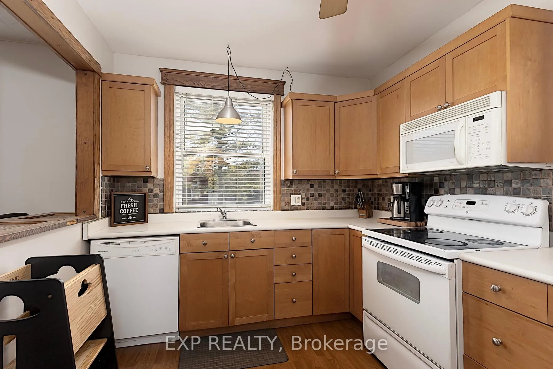 Photo 5 of 125 Redan Street, St. Thomas — HOMEH