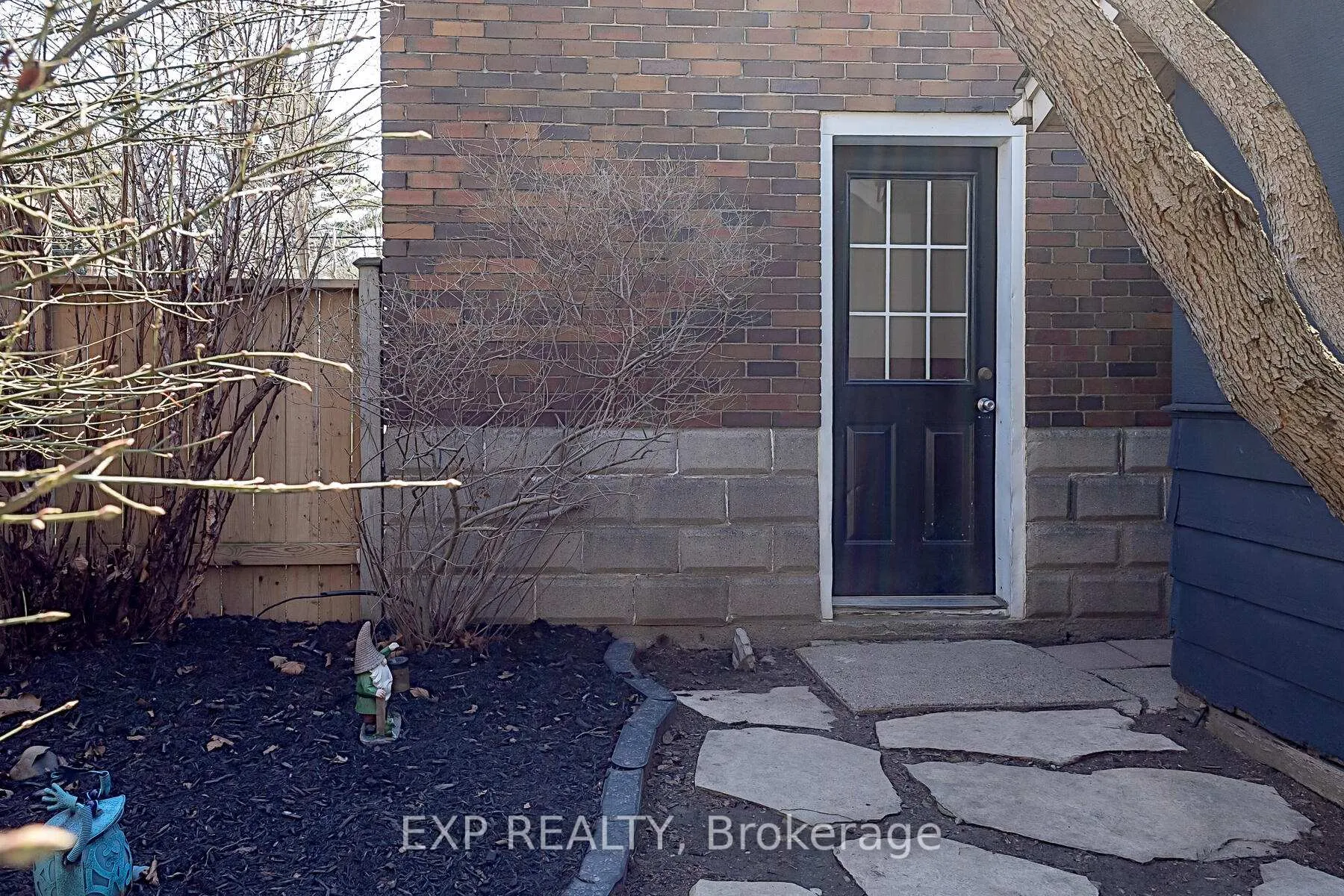 Photo 33 of 125 Redan Street, St. Thomas — HOMEH