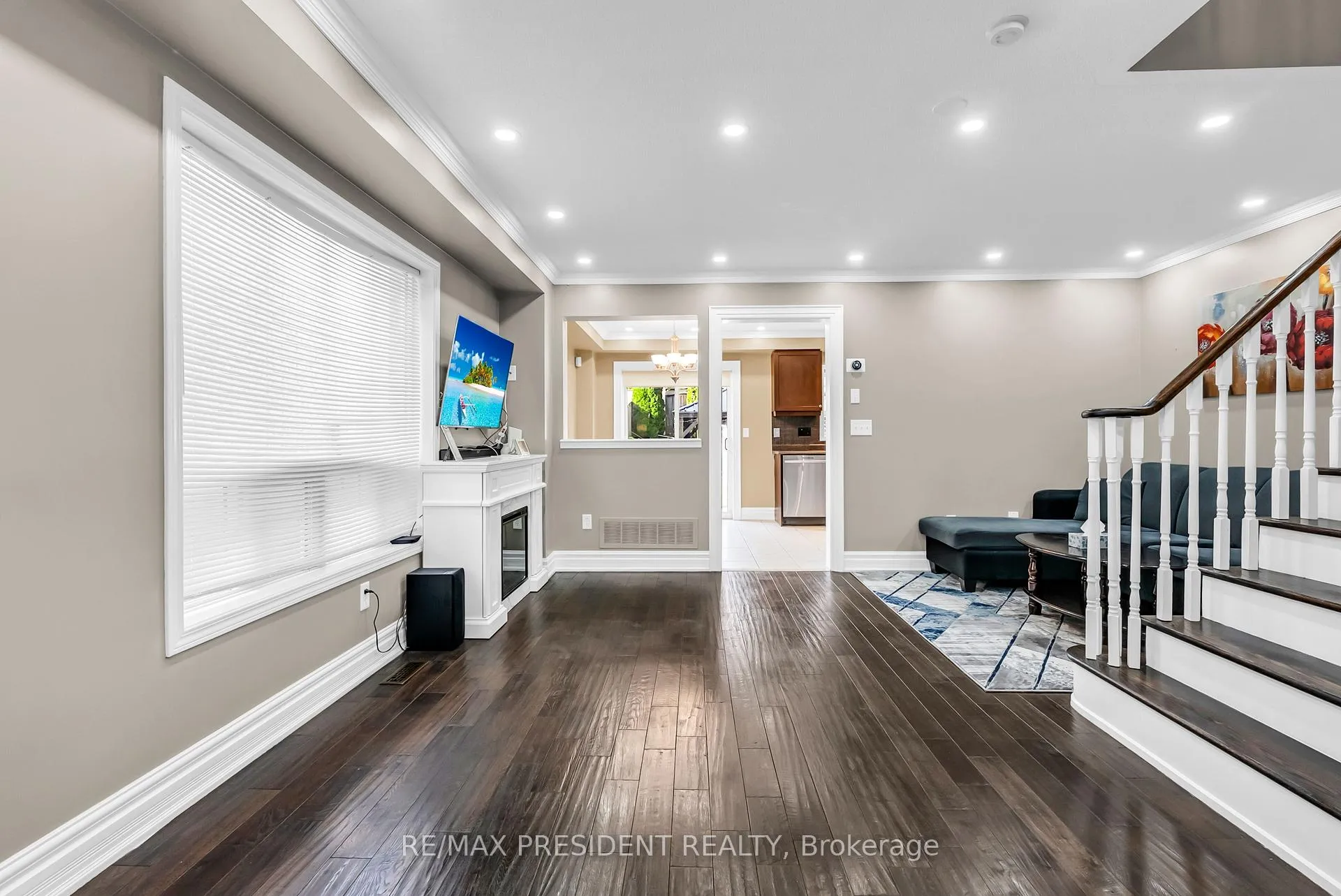 Photo 11 of 82 Tarquini Crescent, Caledon, Bolton West — HOMEH