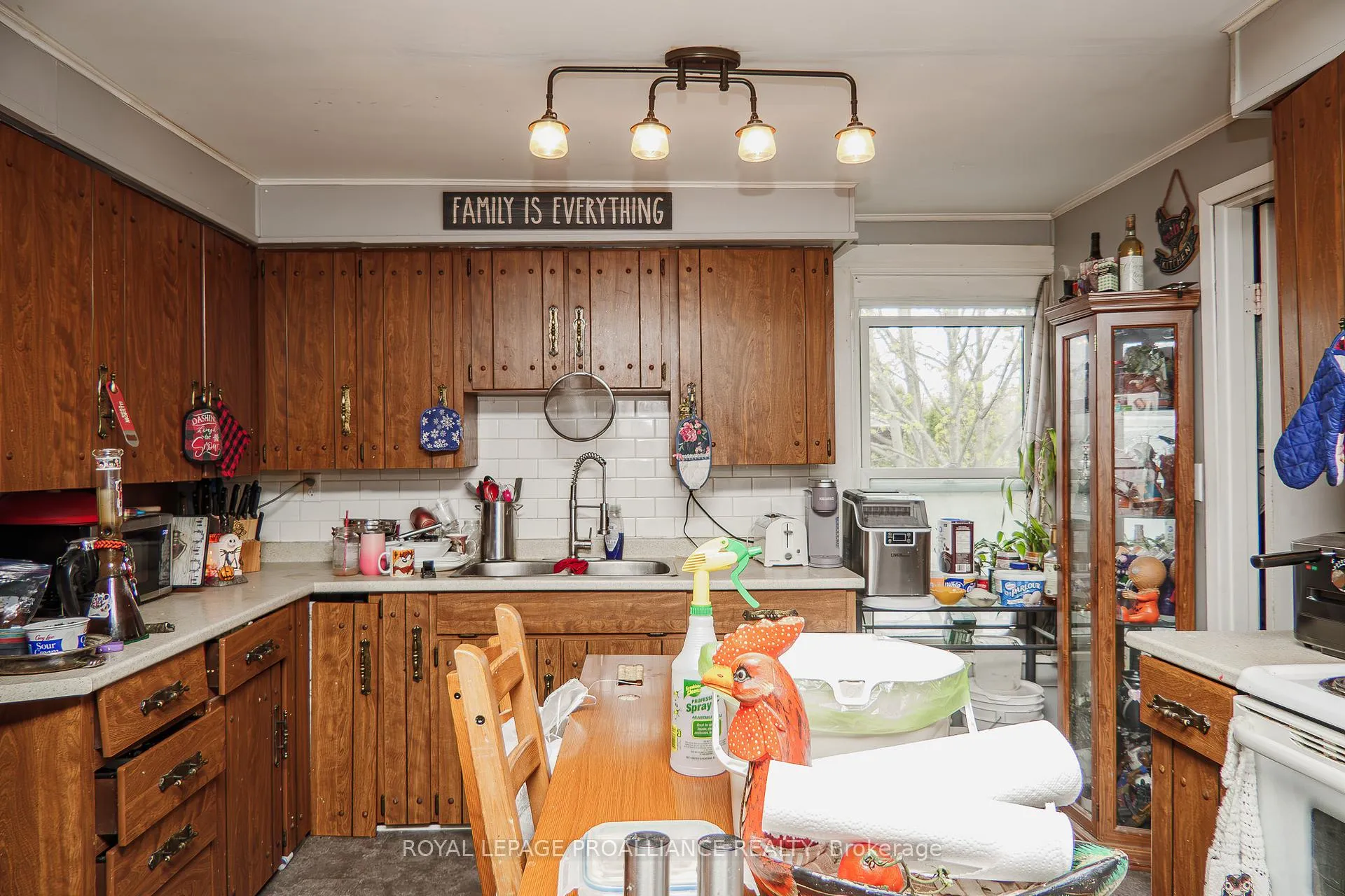 Photo 15 of 71 Canal Street, Quinte West, Trenton Ward — HOMEH