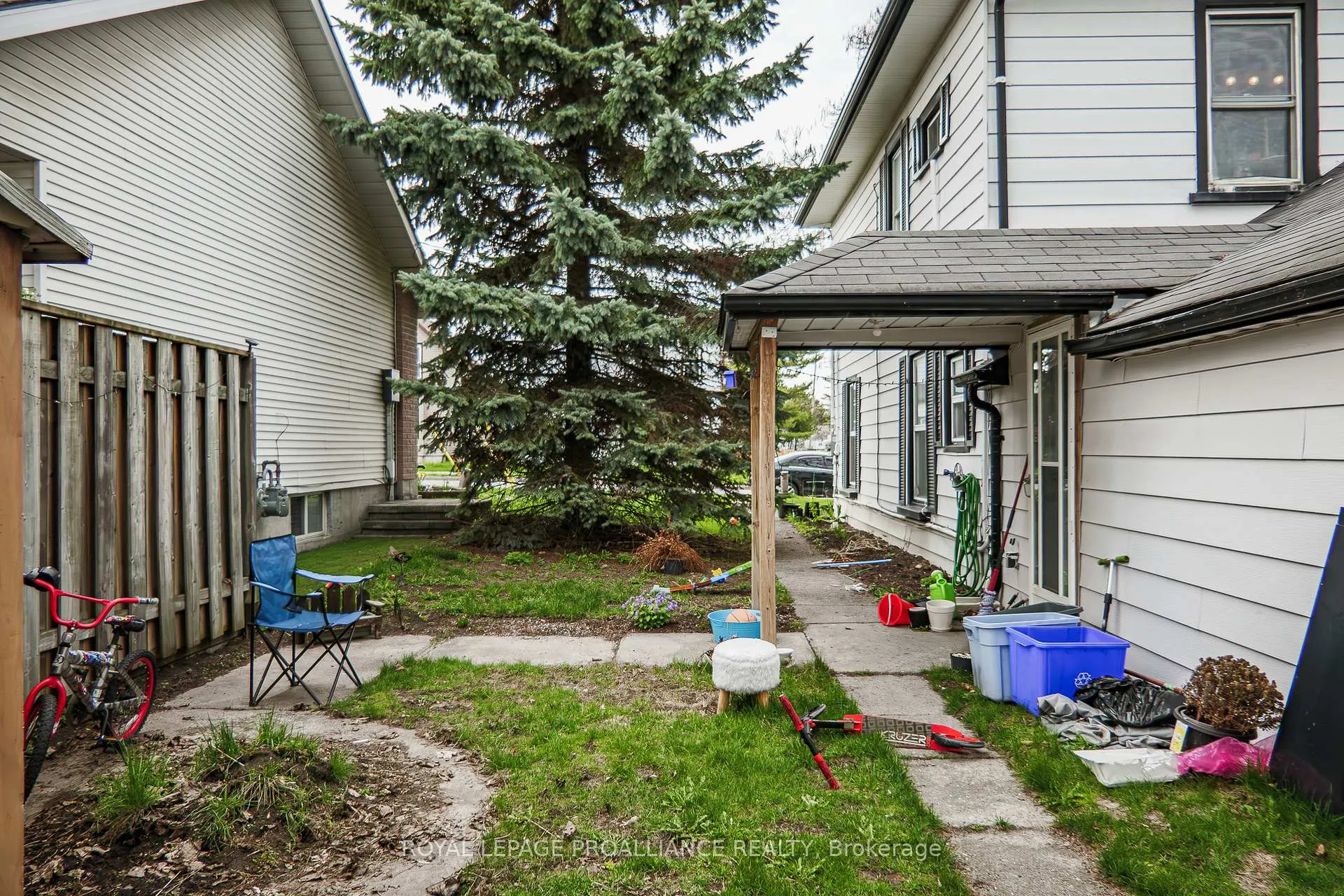 Photo 31 of 71 Canal Street, Quinte West, Trenton Ward — HOMEH