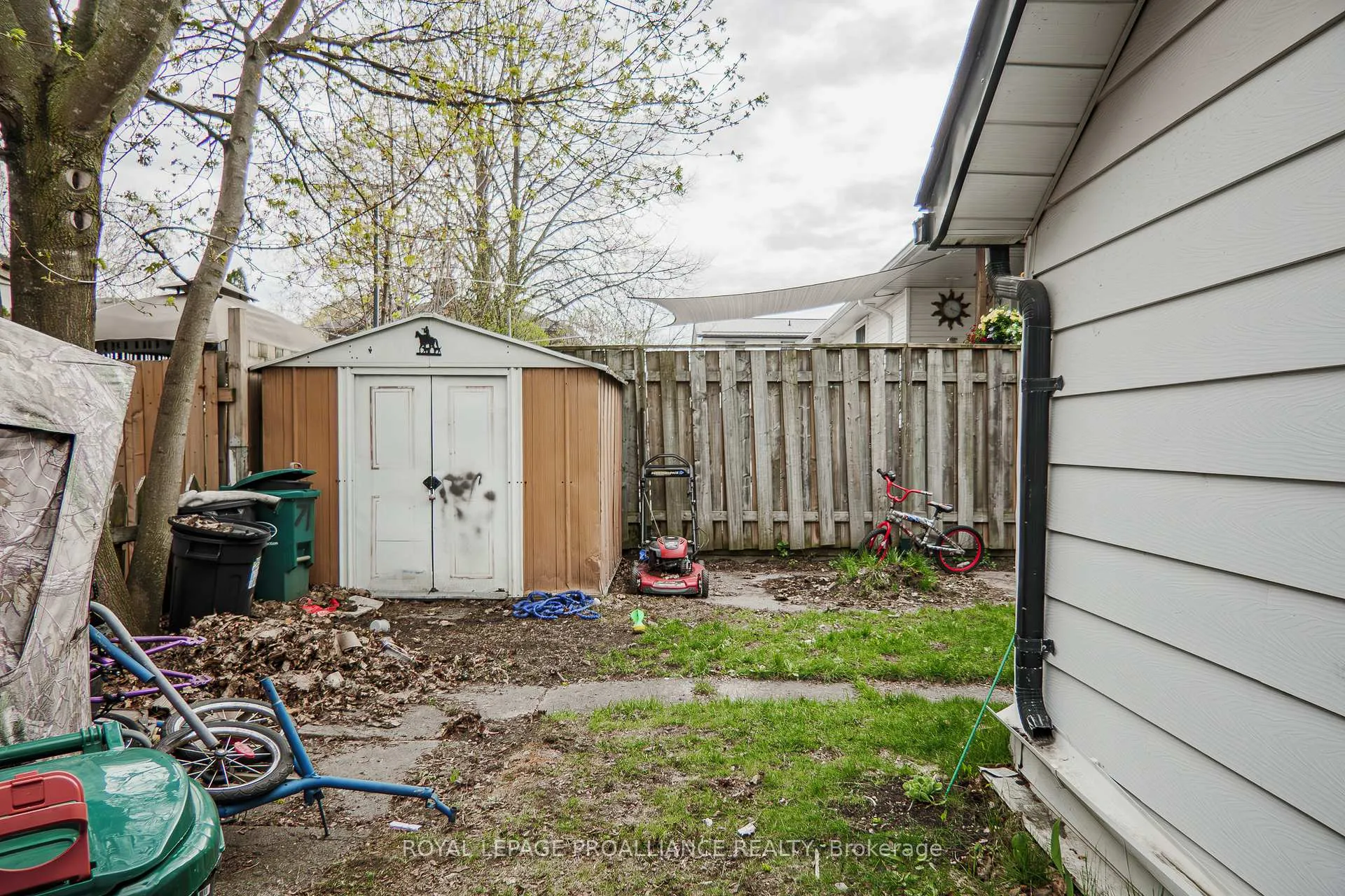 Photo 32 of 71 Canal Street, Quinte West, Trenton Ward — HOMEH