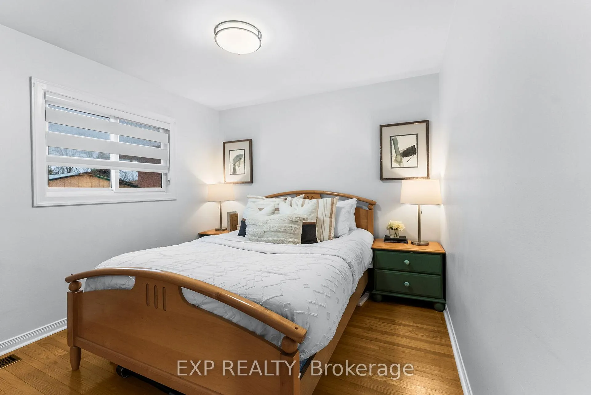 Photo 15 of 16 Lorne Street, Georgina, Sutton & Jackson's Point — HOMEH