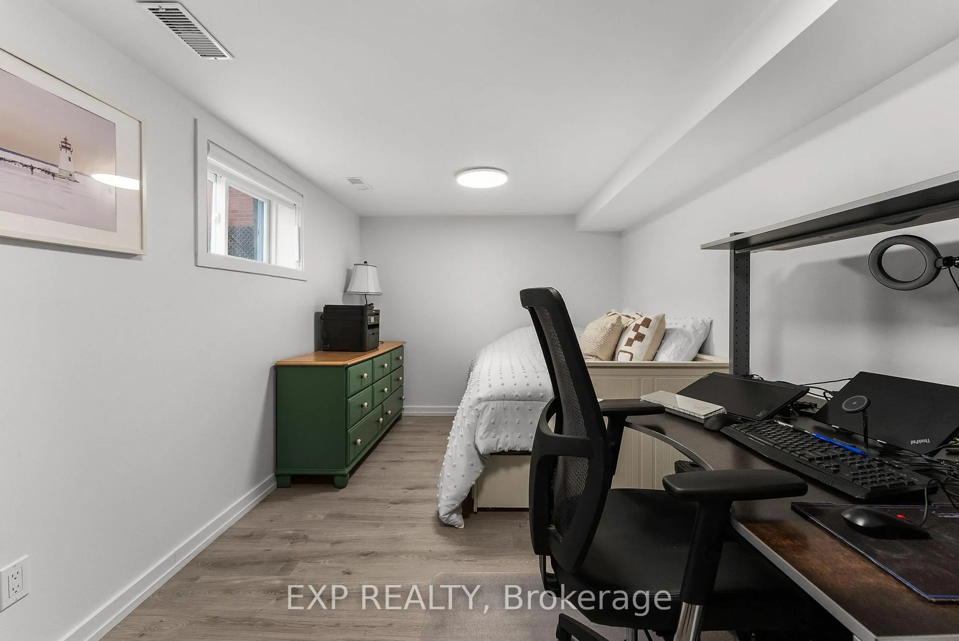 Photo 32 of 16 Lorne Street, Georgina, Sutton & Jackson's Point — HOMEH