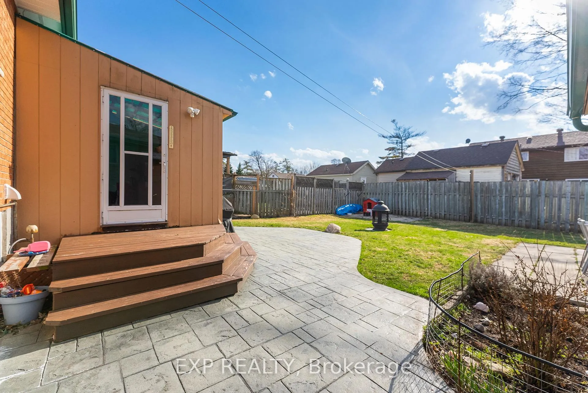 Photo 38 of 16 Lorne Street, Georgina, Sutton & Jackson's Point — HOMEH