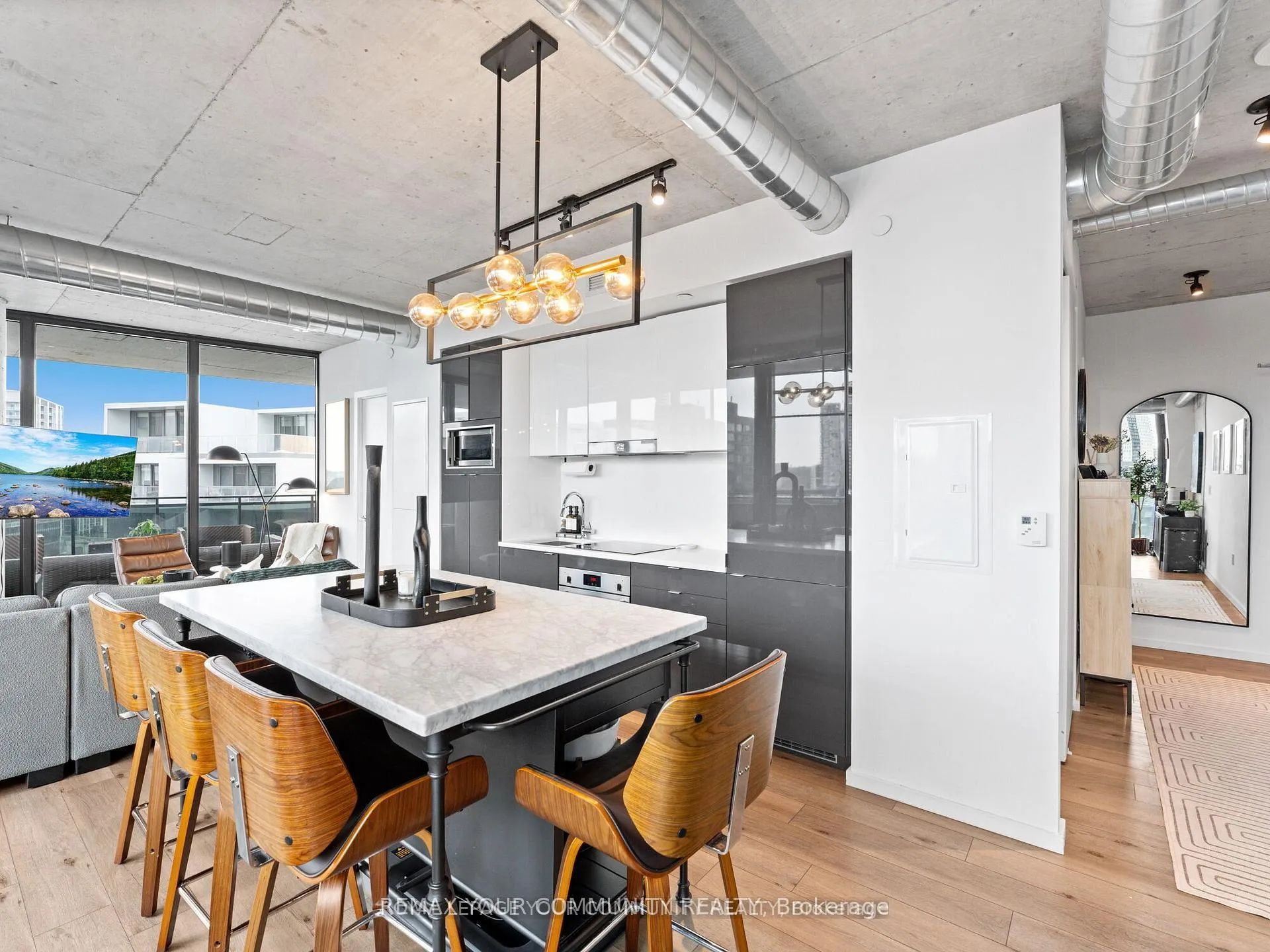 Photo 5 of Unit 1108, 21 Lawren Harris Square, Toronto, Waterfront Communities — HOMEH