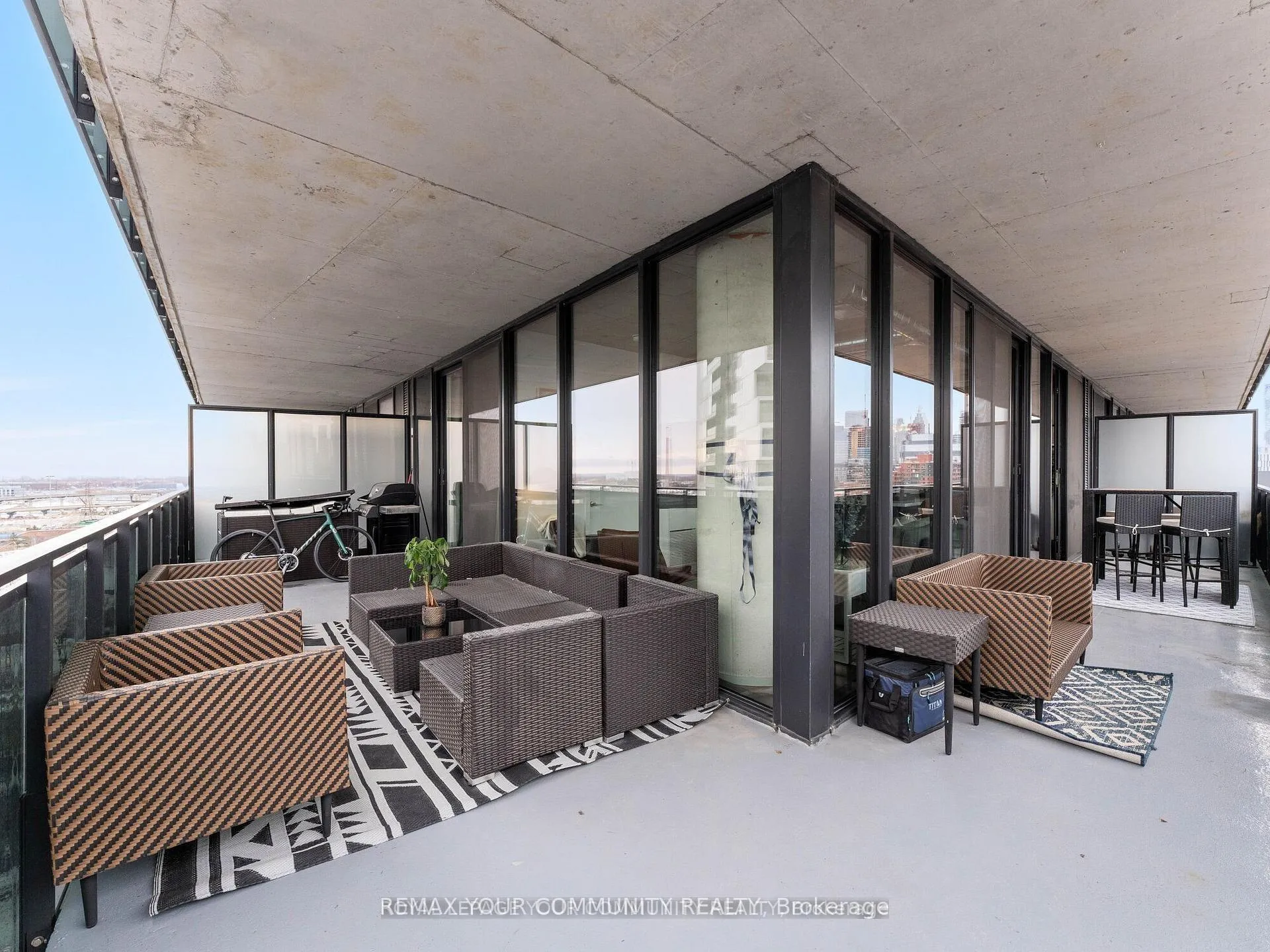 Photo 14 of Unit 1108, 21 Lawren Harris Square, Toronto, Waterfront Communities — HOMEH