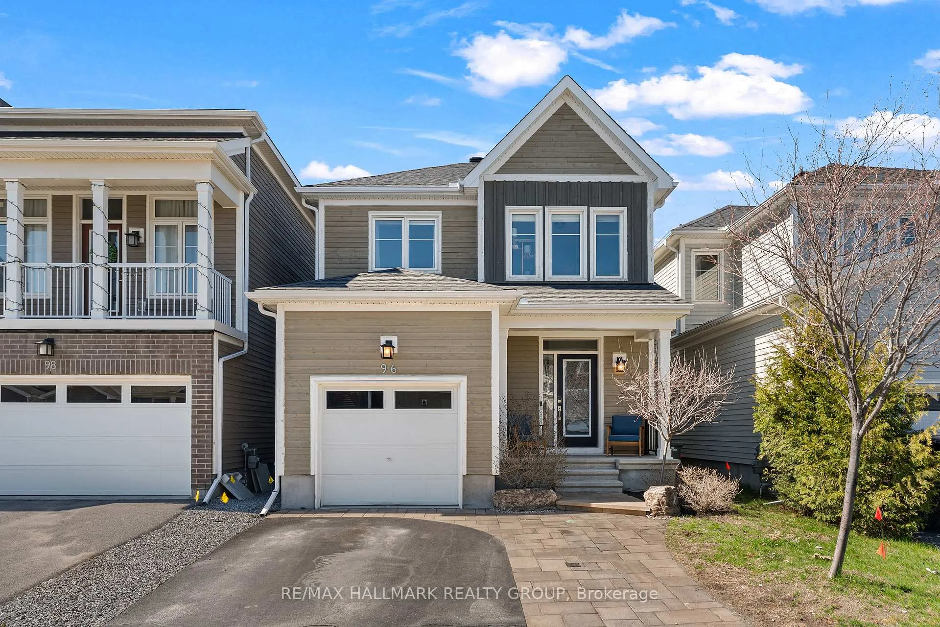 Photo 27 of 96 Cantle Crescent, Ottawa, Goulbourn Twp From Franktown Rd/South To Rideau — HOMEH