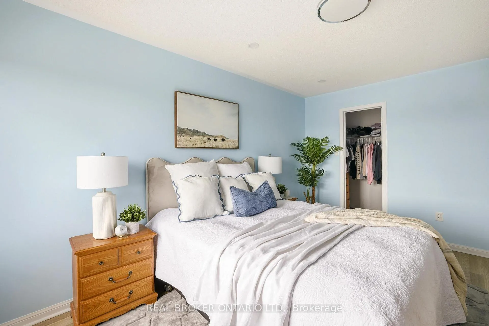 Photo 22 of 806 Shortreed Crescent, Milton, Coates — HOMEH