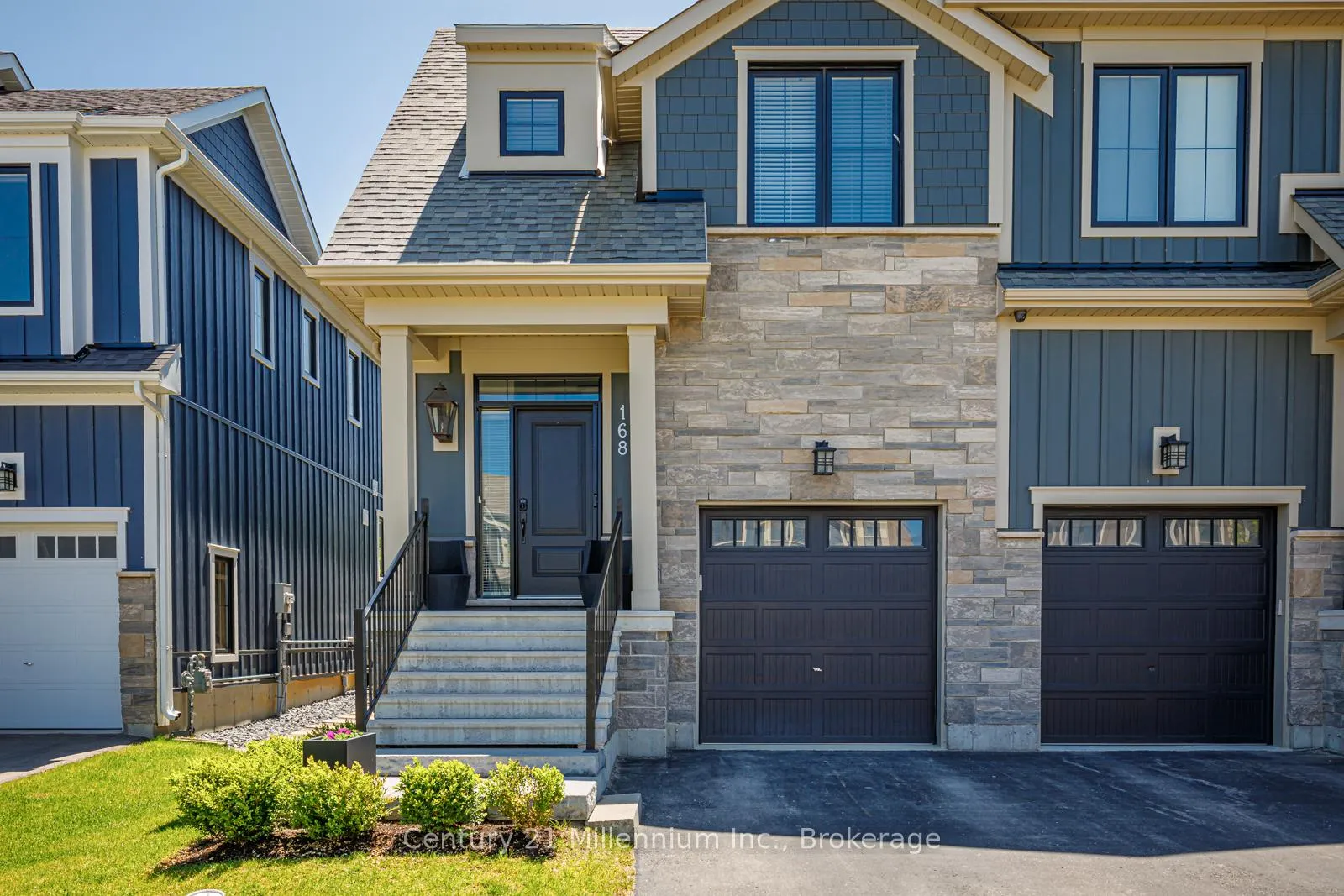 Photo 2 of 168 Yellow Birch Crescent, Blue Mountains — HOMEH