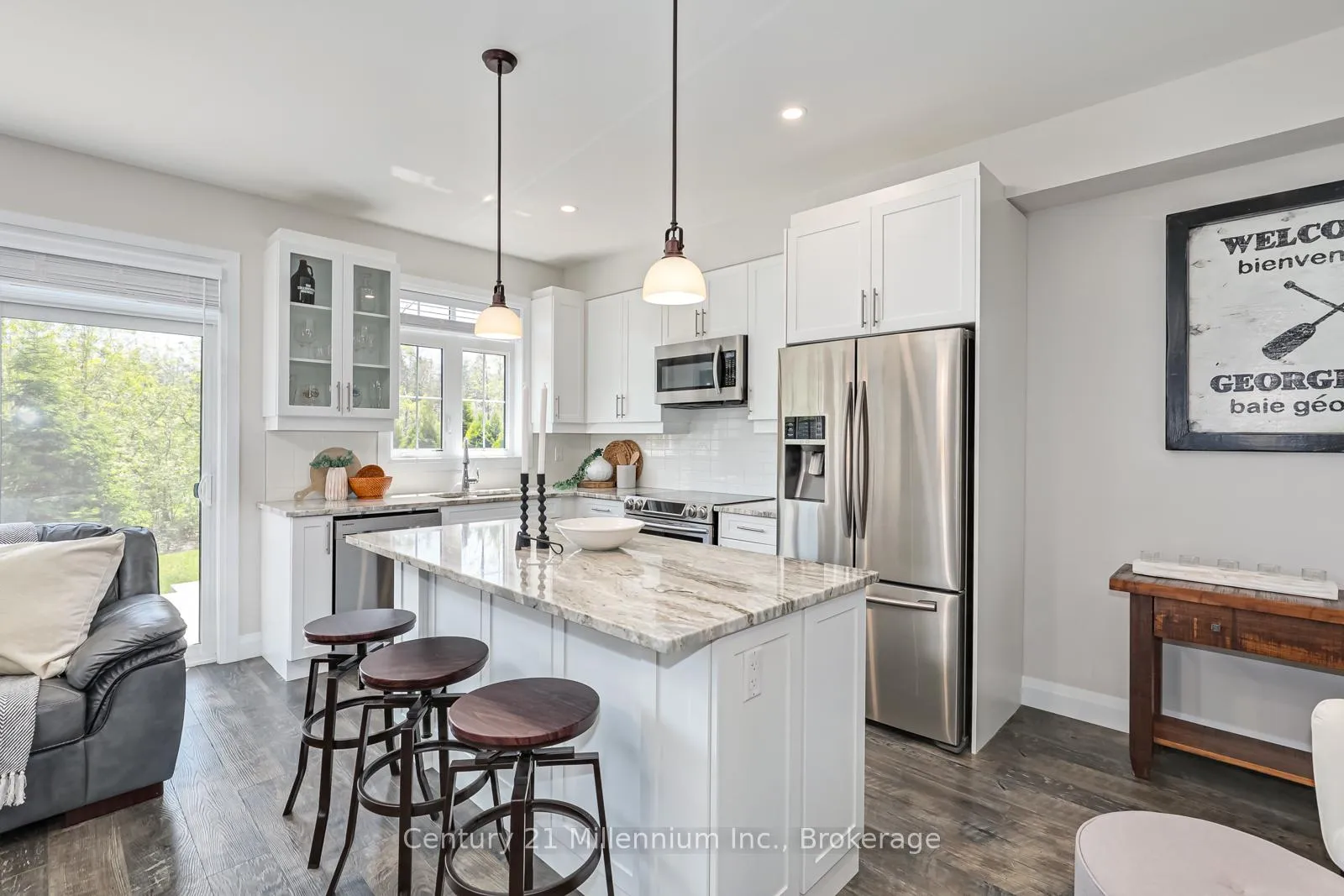 Photo 10 of 168 Yellow Birch Crescent, Blue Mountains — HOMEH