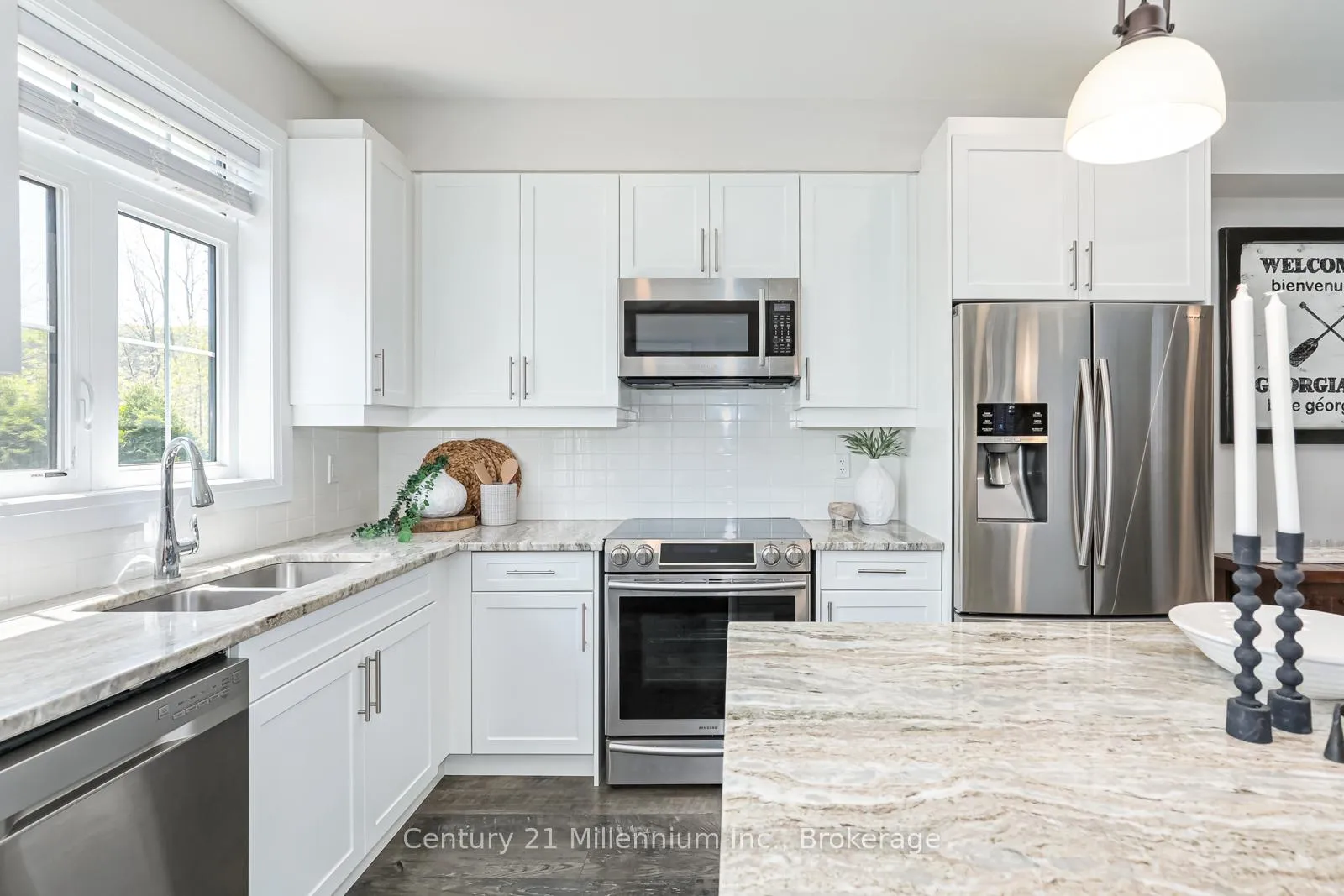 Photo 11 of 168 Yellow Birch Crescent, Blue Mountains — HOMEH