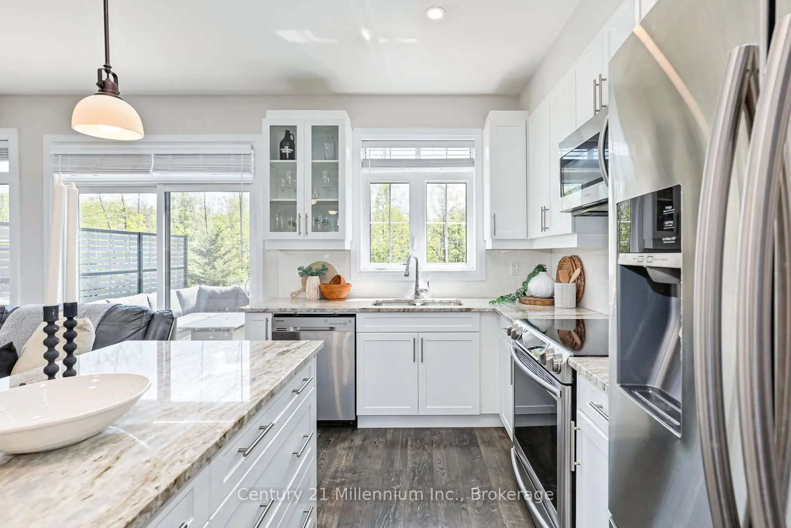 Photo 12 of 168 Yellow Birch Crescent, Blue Mountains — HOMEH