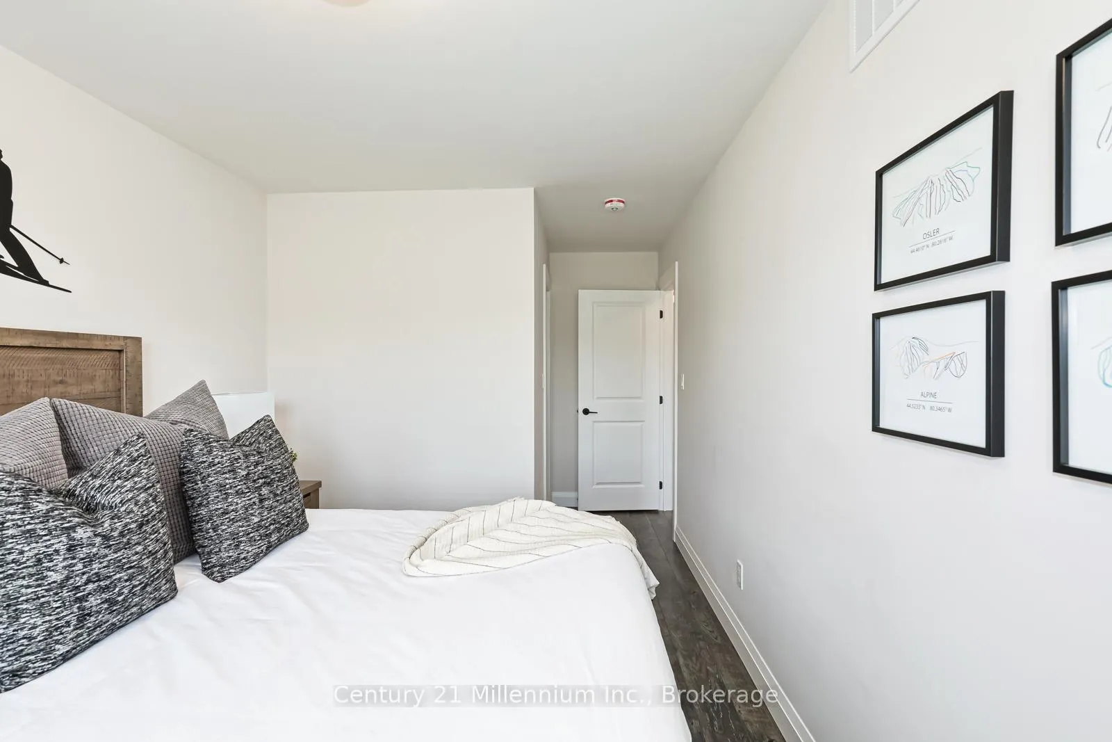 Photo 26 of 168 Yellow Birch Crescent, Blue Mountains — HOMEH