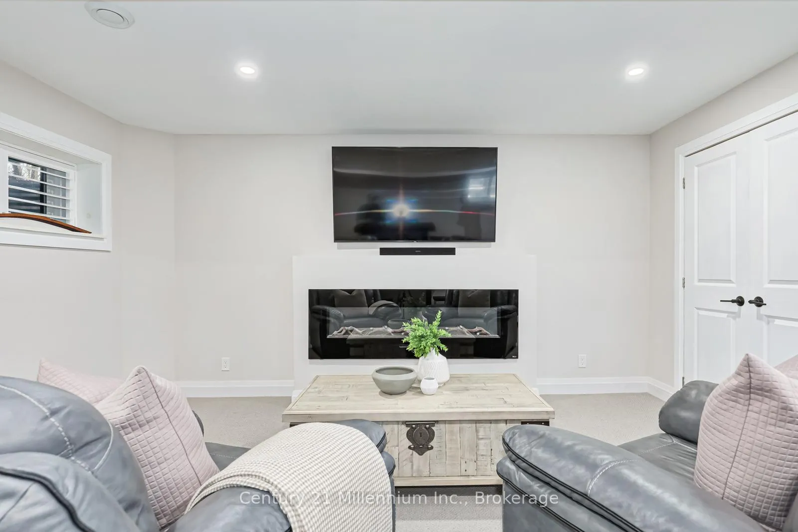 Photo 32 of 168 Yellow Birch Crescent, Blue Mountains — HOMEH