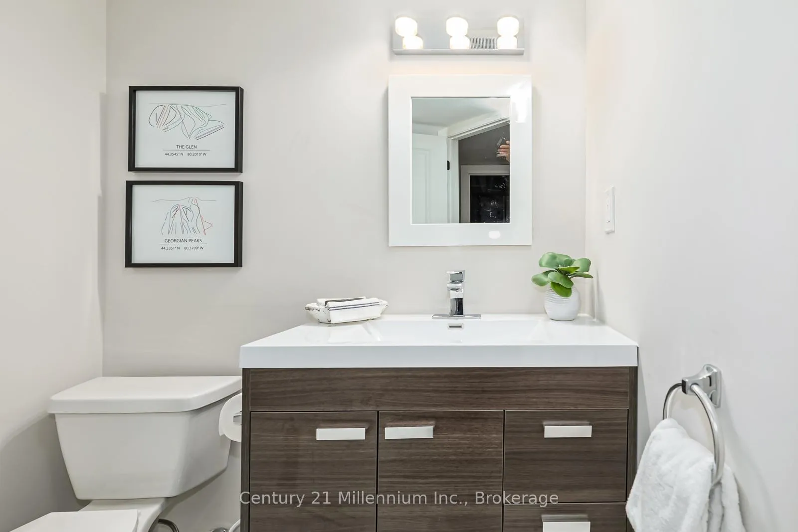 Photo 35 of 168 Yellow Birch Crescent, Blue Mountains — HOMEH