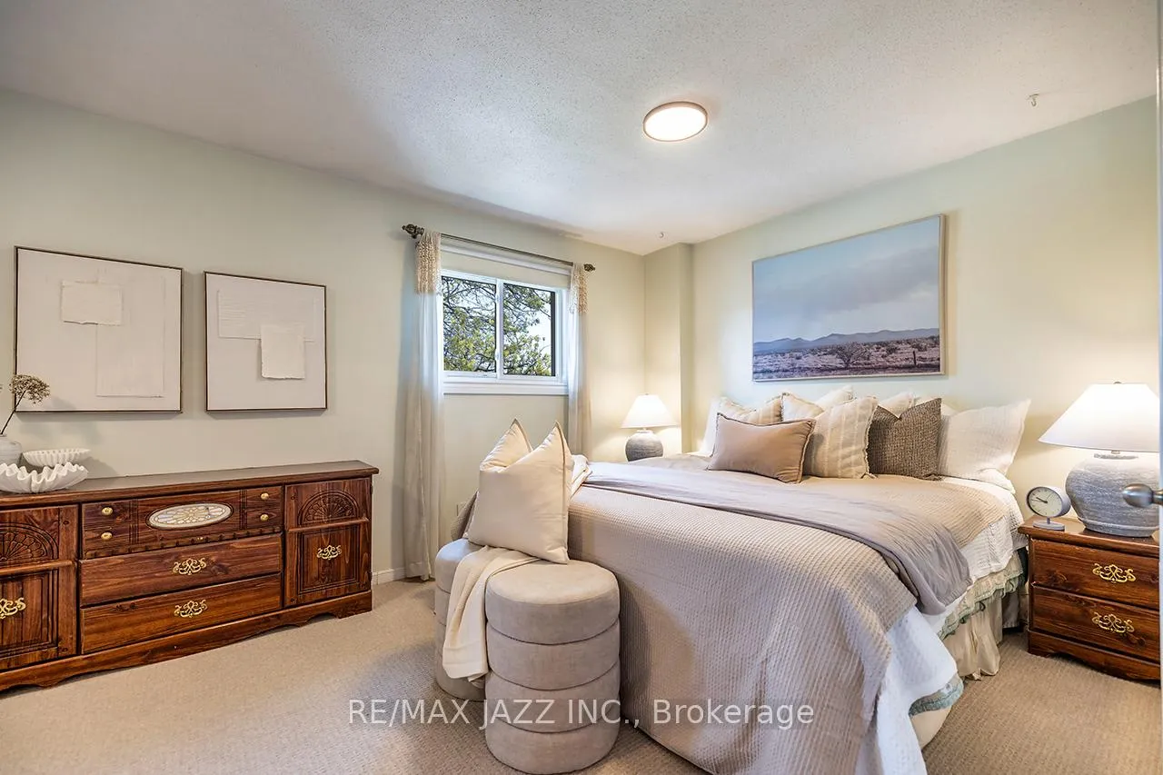 Photo 24 of 1716 Minstrel Manor, Pickering, Amberlea — HOMEH