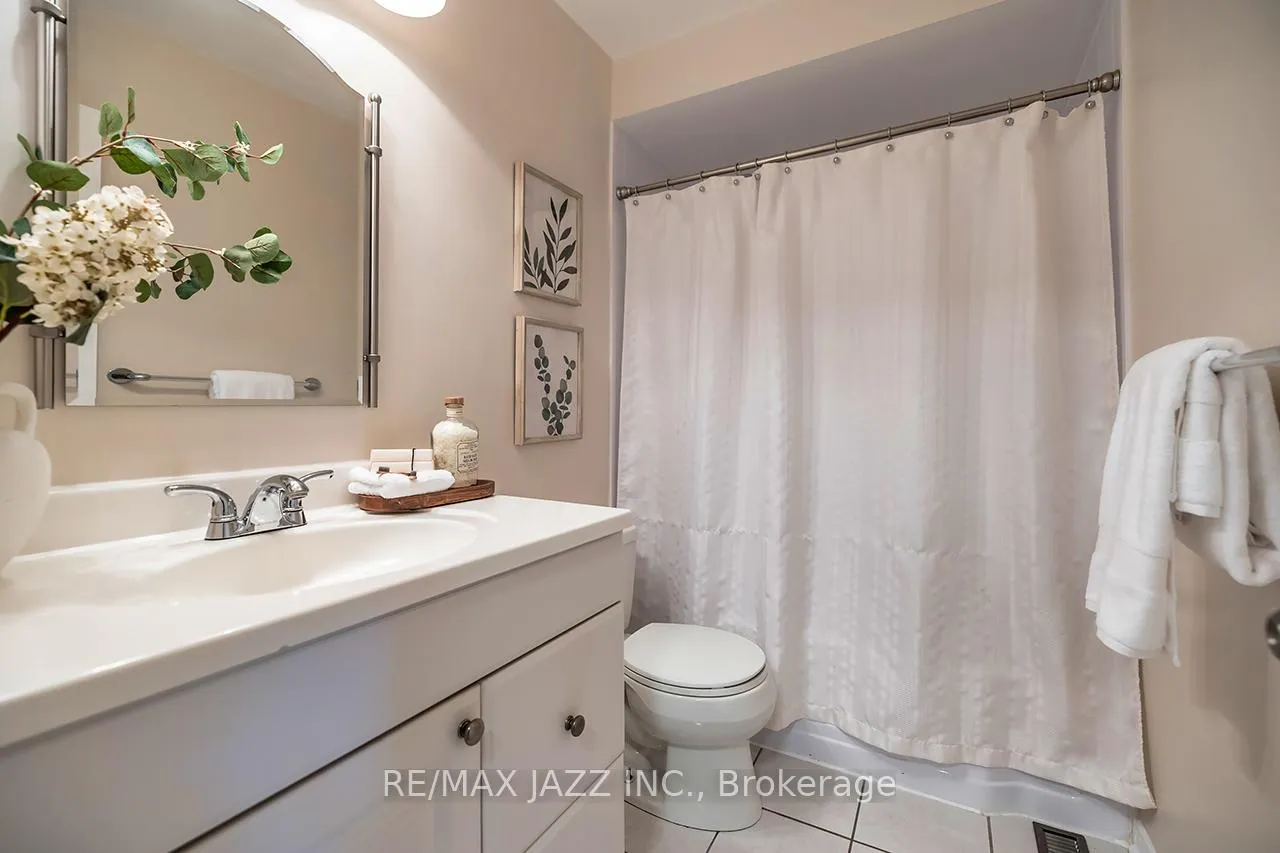 Photo 30 of 1716 Minstrel Manor, Pickering, Amberlea — HOMEH
