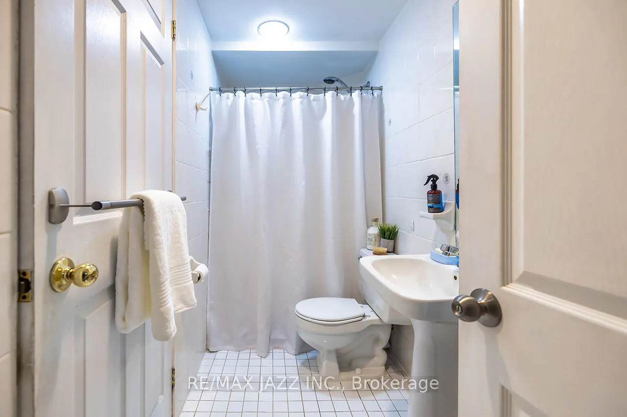Photo 34 of 1716 Minstrel Manor, Pickering, Amberlea — HOMEH