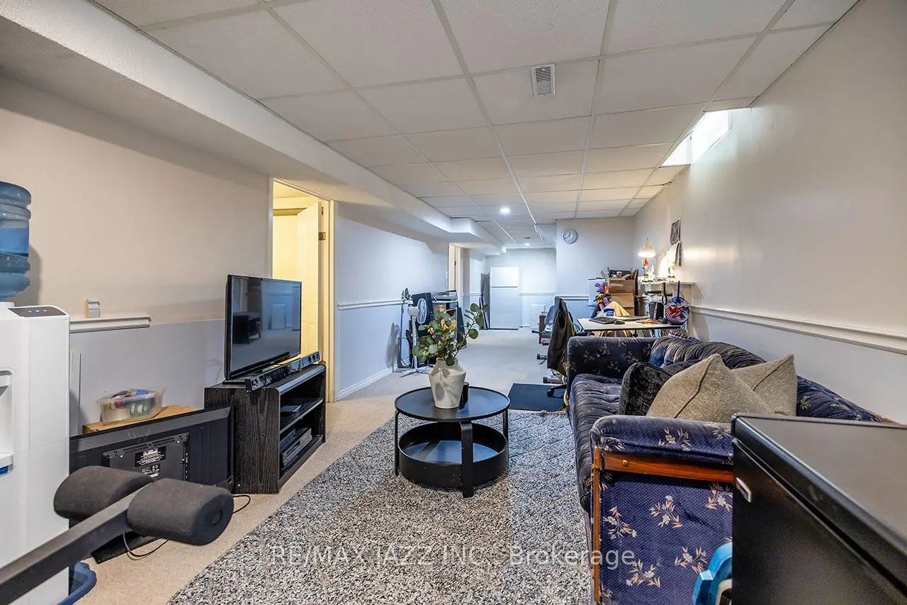 Photo 36 of 1716 Minstrel Manor, Pickering, Amberlea — HOMEH