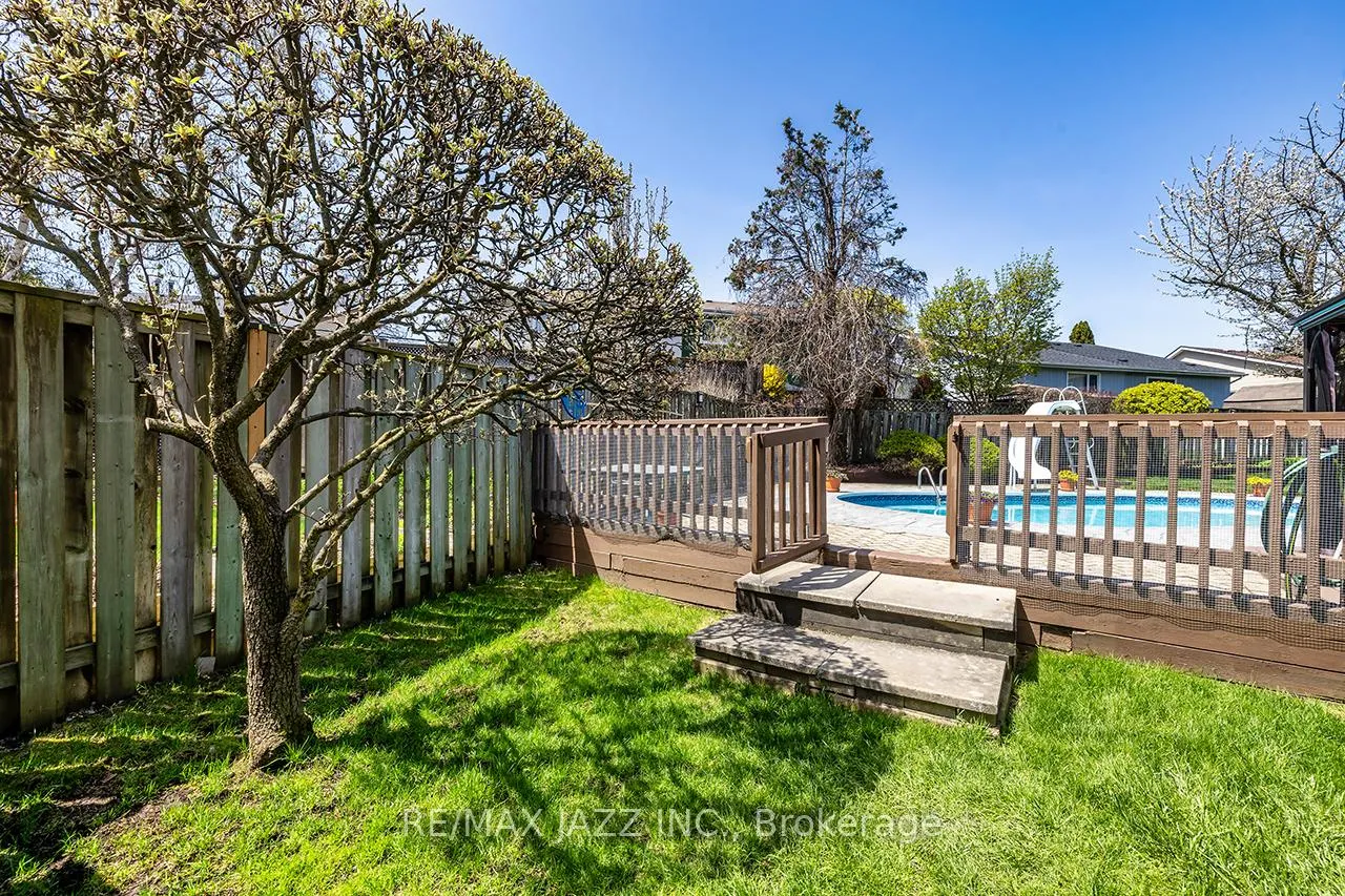 Photo 47 of 1716 Minstrel Manor, Pickering, Amberlea — HOMEH