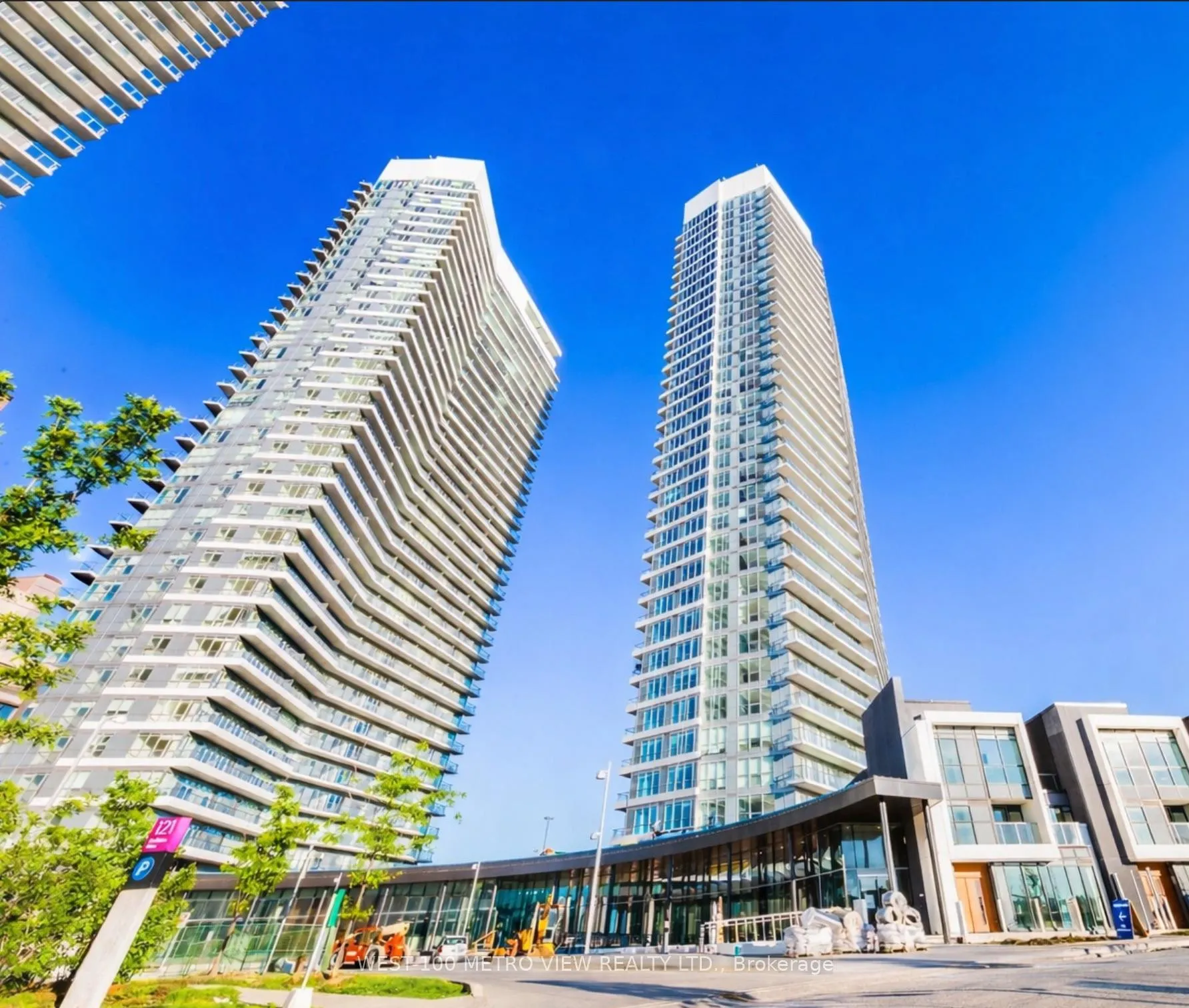 Photo 17 of Unit 2010, 115 Mcmahon Drive, North York, Bayview Village — HOMEH