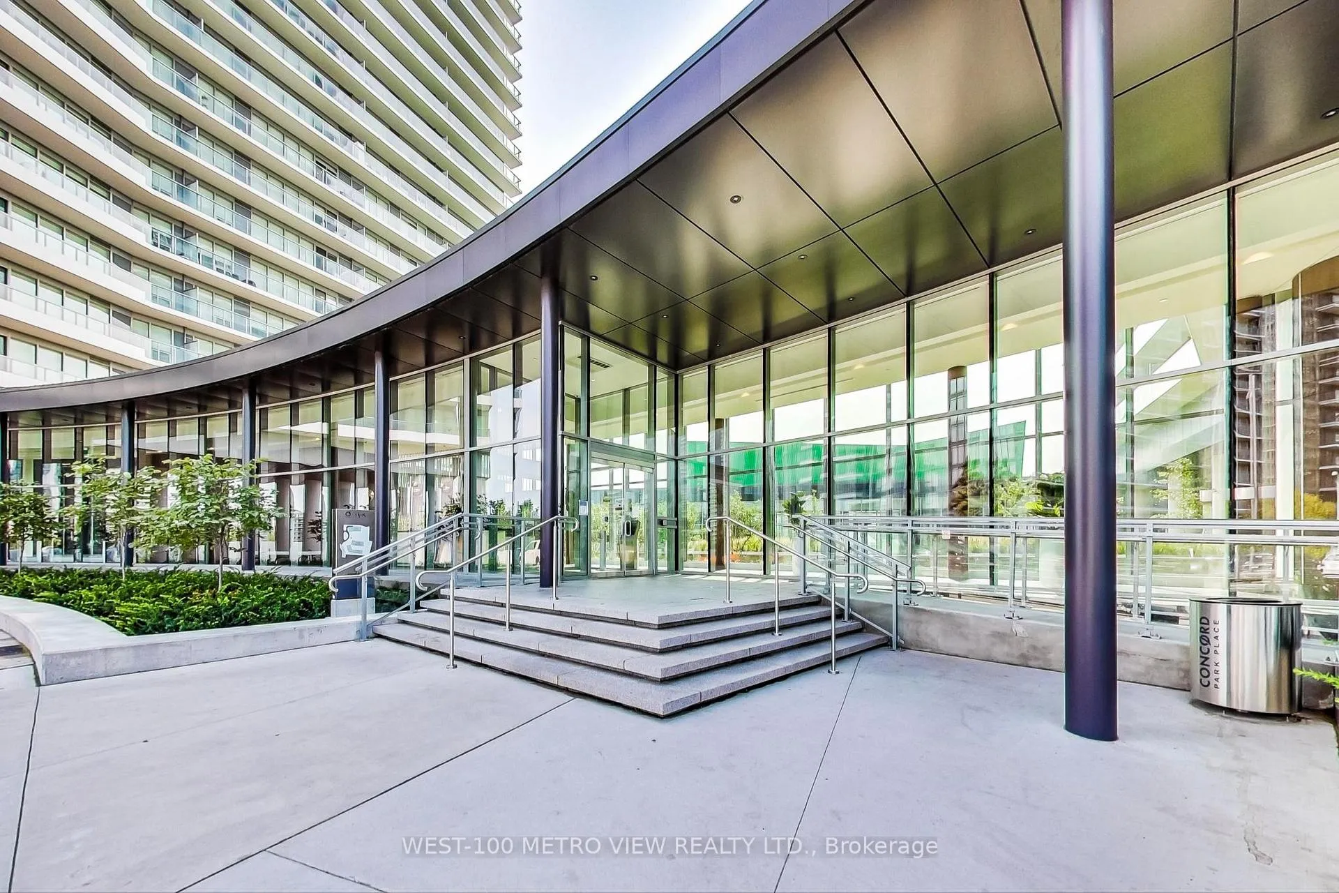 Photo 18 of Unit 2010, 115 Mcmahon Drive, North York, Bayview Village — HOMEH