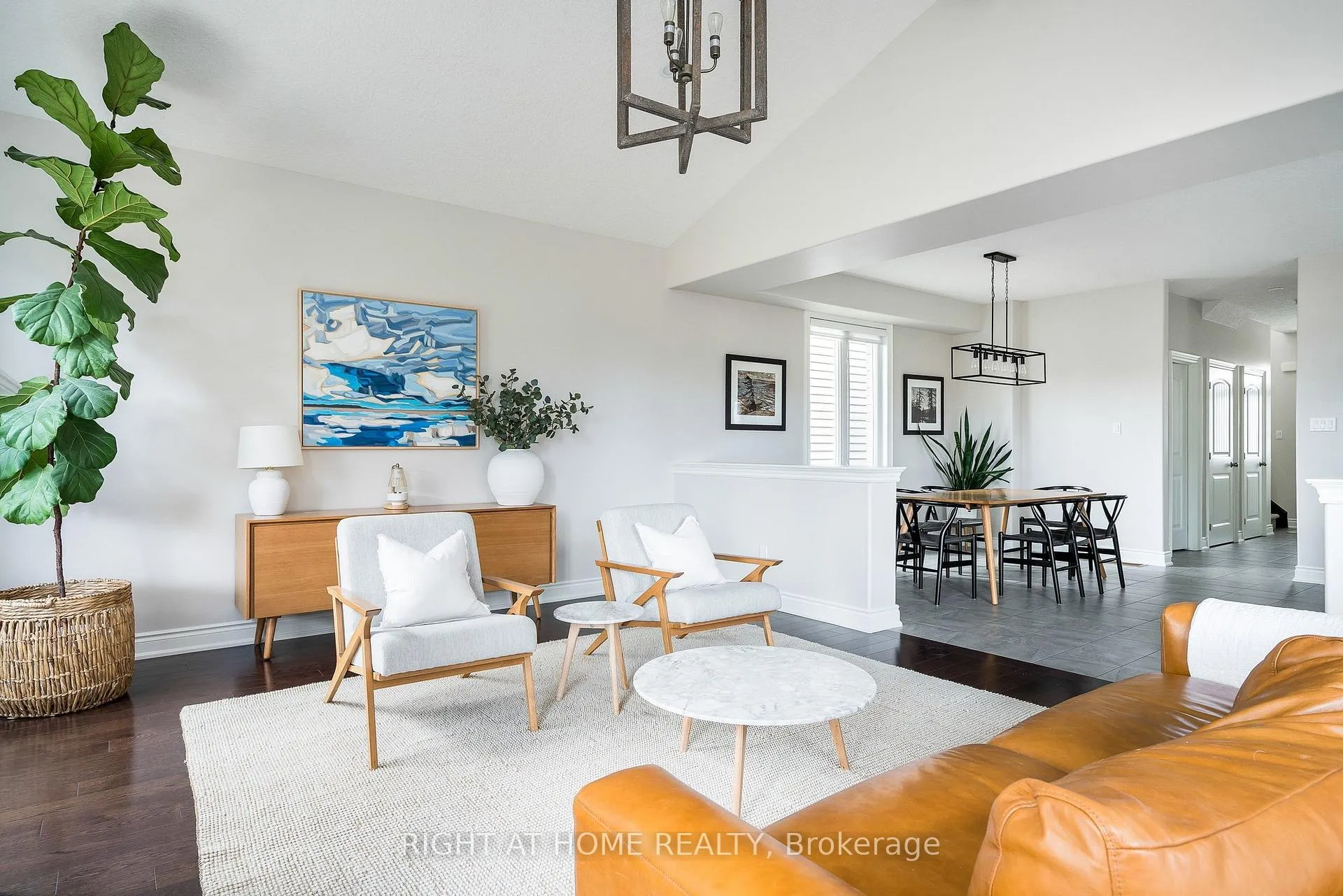 Photo 9 of 98 Garbutt Crescent, Collingwood — HOMEH