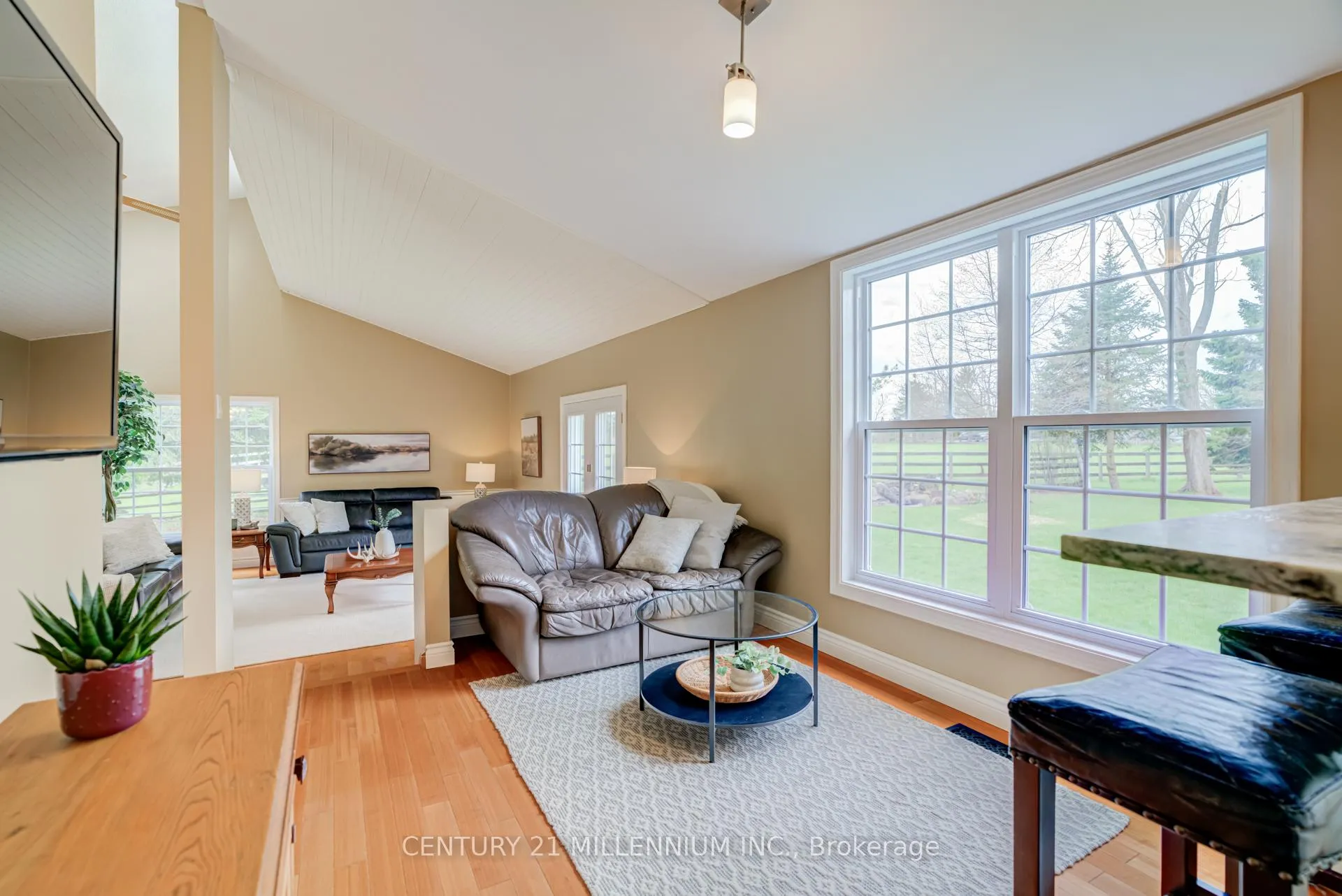Photo 12 of 20280 Shaws Creek Road, Caledon, Rural Caledon — HOMEH