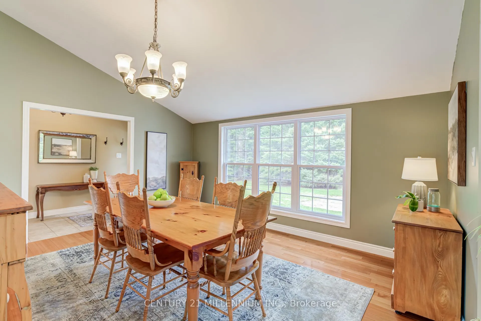 Photo 16 of 20280 Shaws Creek Road, Caledon, Rural Caledon — HOMEH