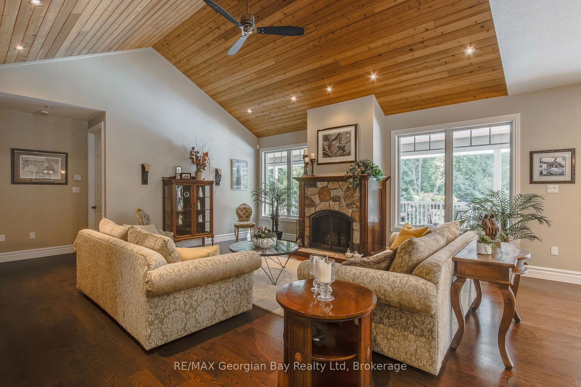 Photo 5 of 25 Copeland Creek Drive, Tiny, Rural Tiny — HOMEH