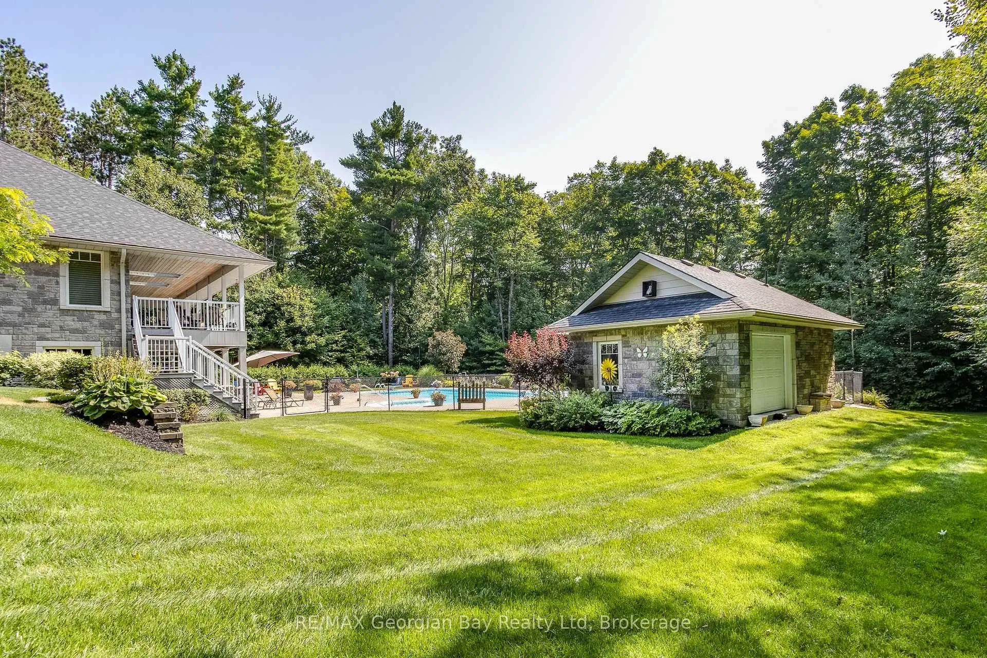 Photo 43 of 25 Copeland Creek Drive, Tiny, Rural Tiny — HOMEH