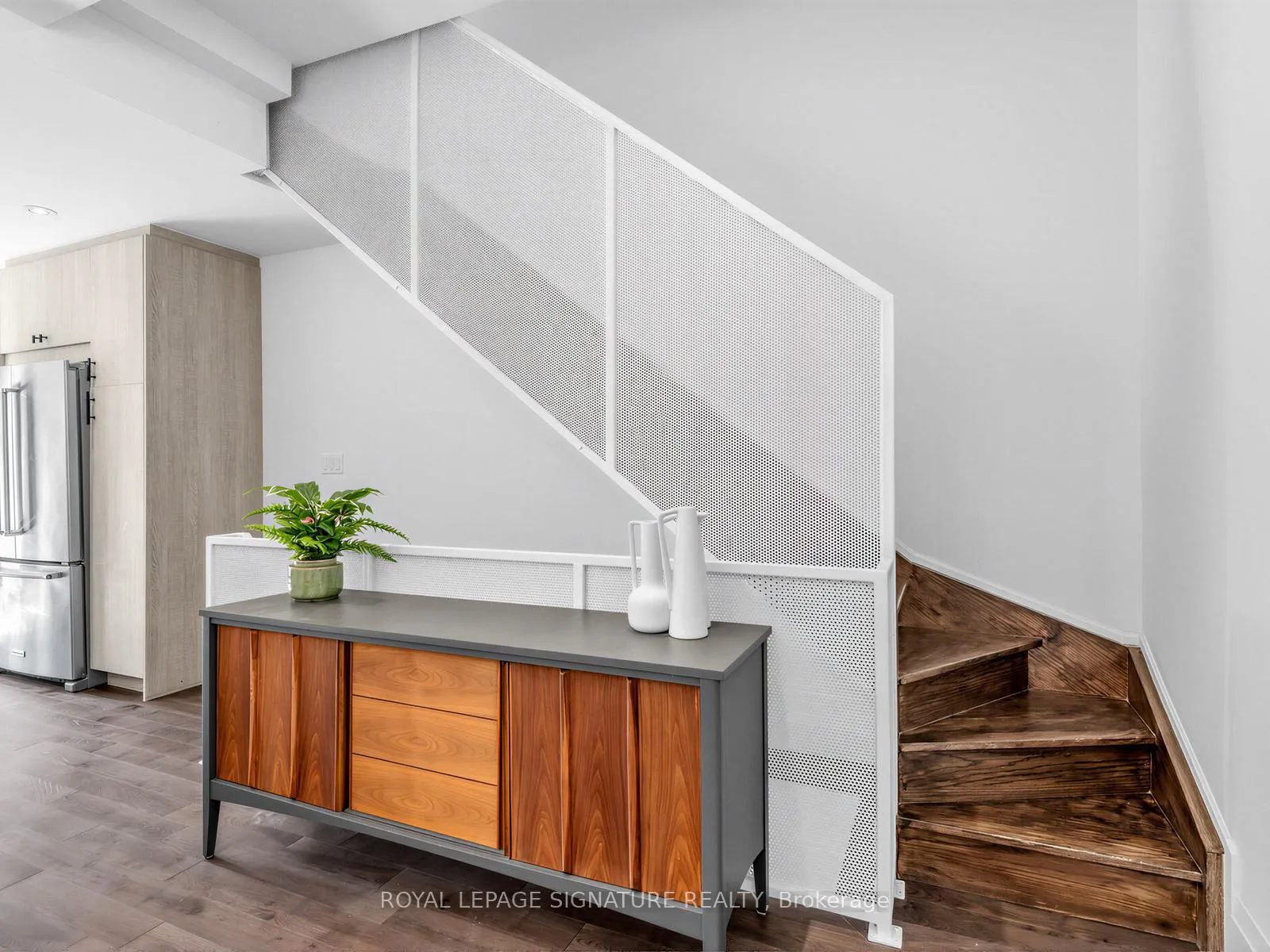 Photo 7 of 11A Alcina Avenue, Toronto, Wychwood — HOMEH