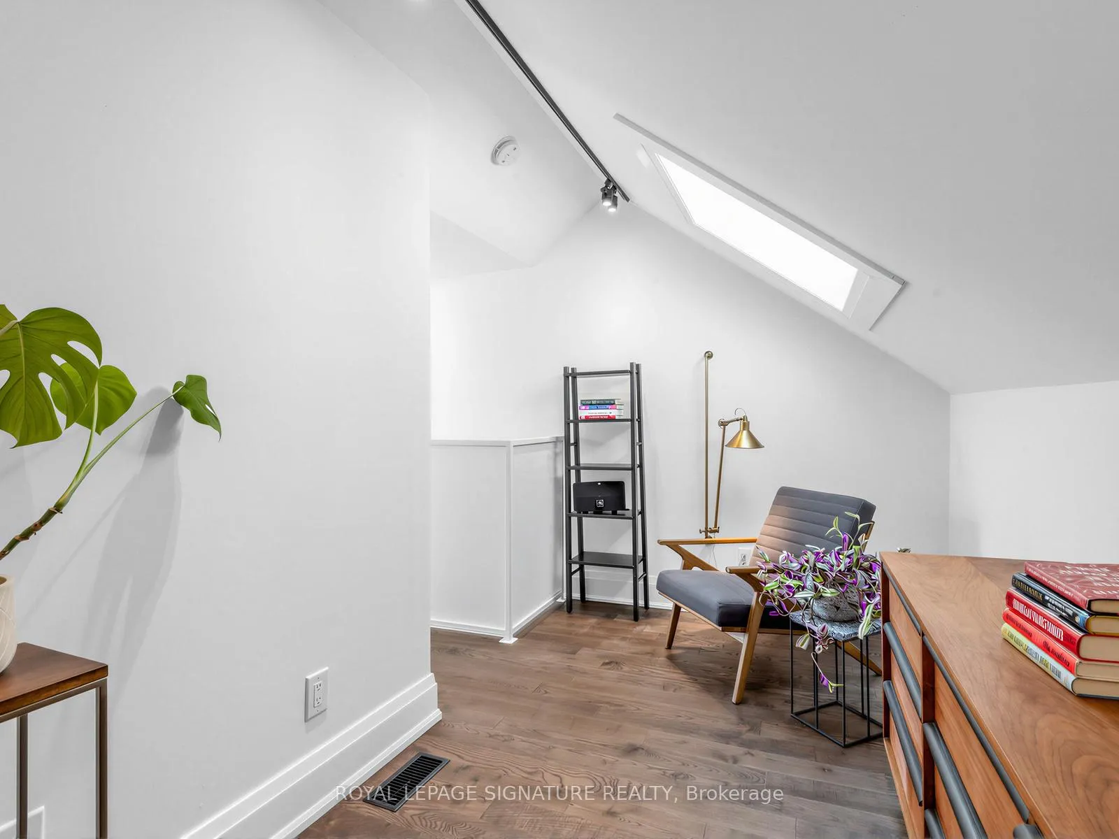 Photo 20 of 11A Alcina Avenue, Toronto, Wychwood — HOMEH