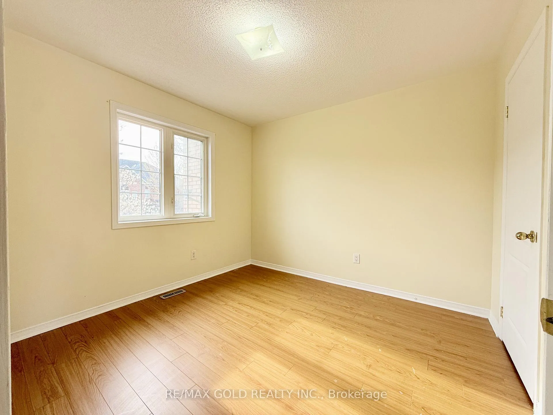 Photo 29 of 13 Bamboo Grove, Brampton, Sandringham-Wellington — HOMEH
