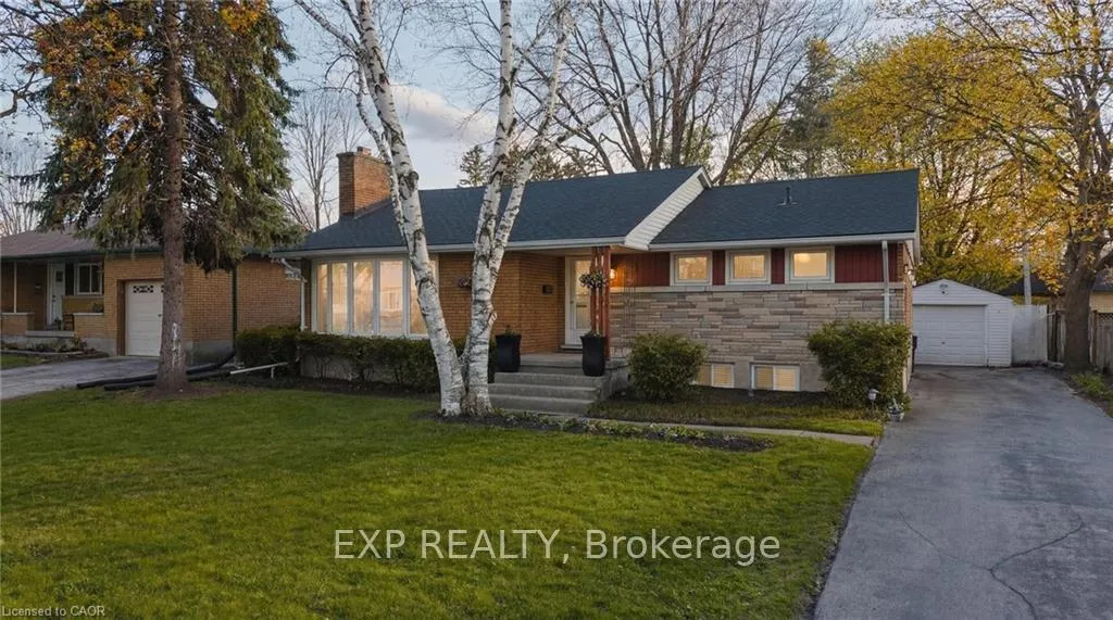 Front of 120 Elgin Crescent