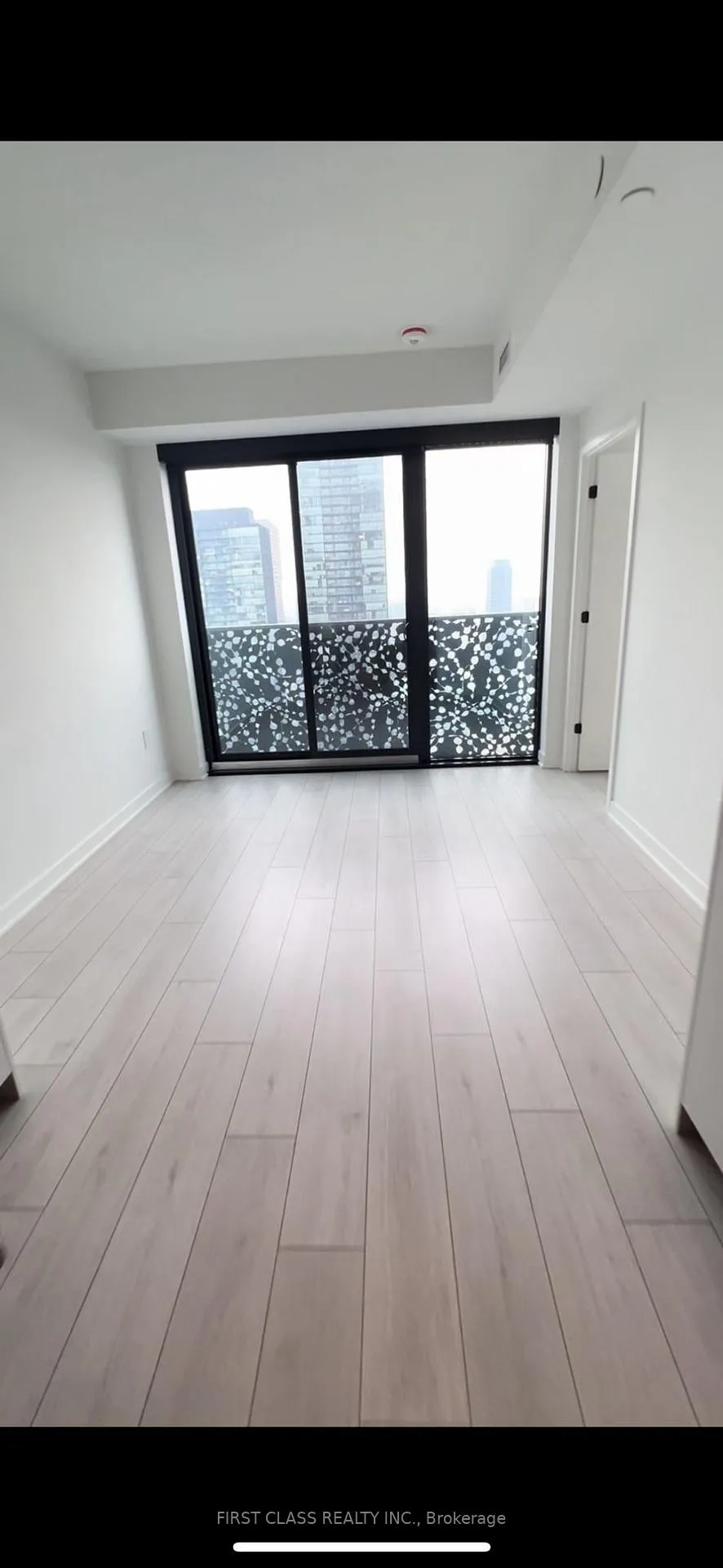 Photo 6 of Unit 3302, 55 Charles Street E, Toronto, Church-Yonge Corridor — HOMEH