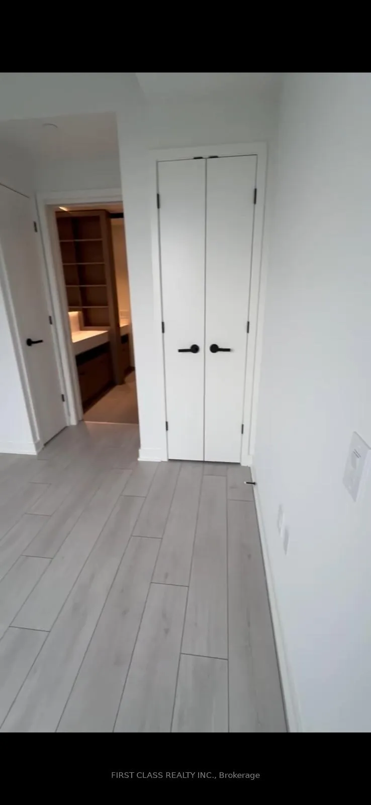 Photo 8 of Unit 3302, 55 Charles Street E, Toronto, Church-Yonge Corridor — HOMEH