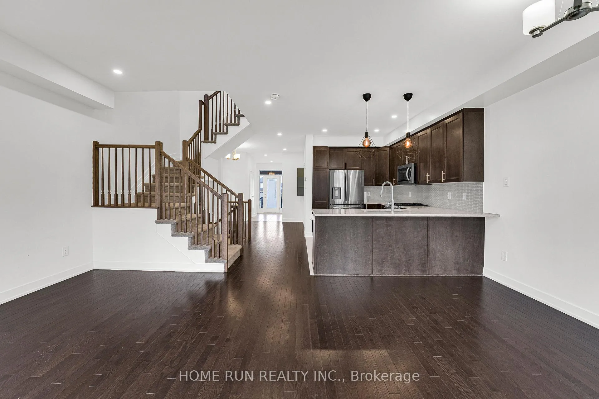 Photo 12 of 78 Nettle Crescent, Ottawa, Leitrim — HOMEH