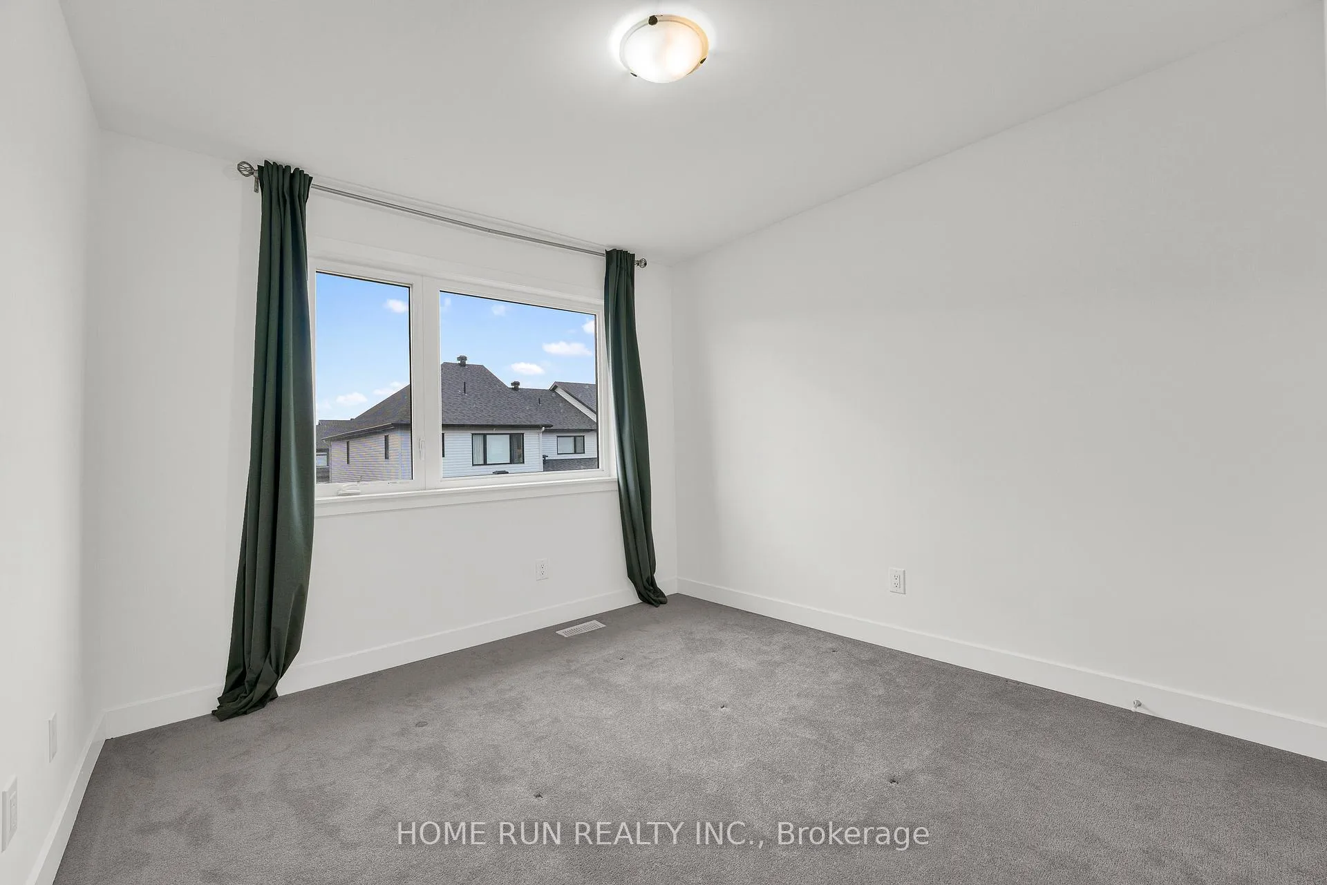 Photo 14 of 78 Nettle Crescent, Ottawa, Leitrim — HOMEH