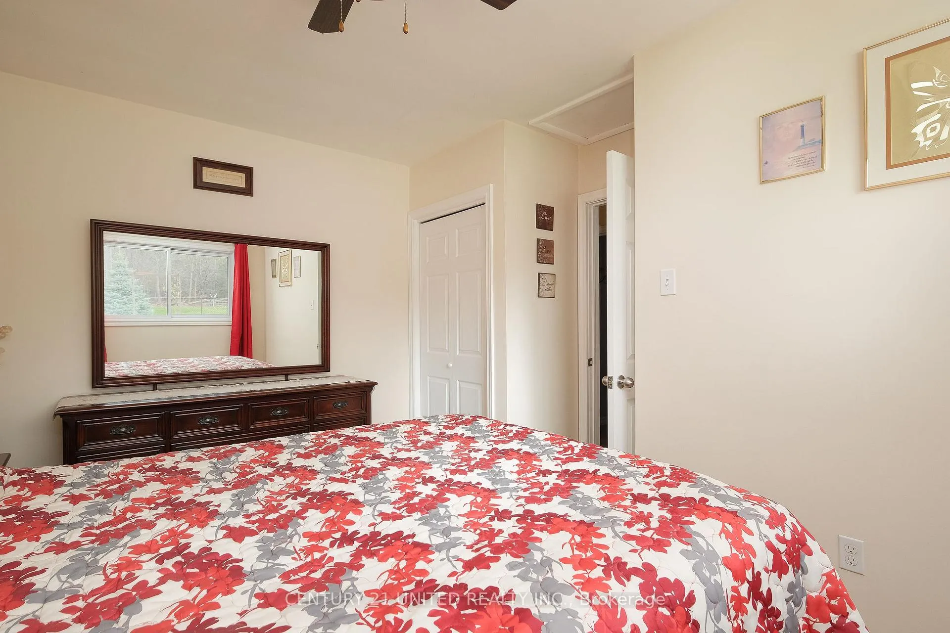 Photo 15 of 1366 Leighton Road, Peterborough, Northcrest Ward 5 — HOMEH