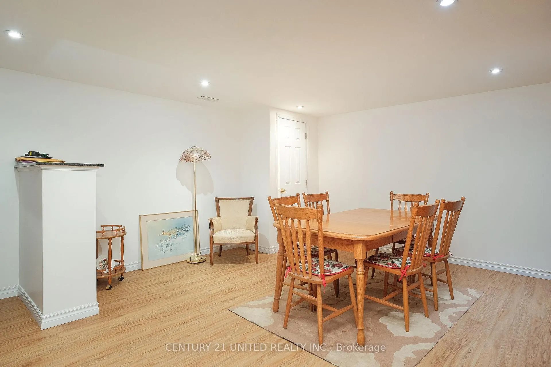 Photo 25 of 1366 Leighton Road, Peterborough, Northcrest Ward 5 — HOMEH